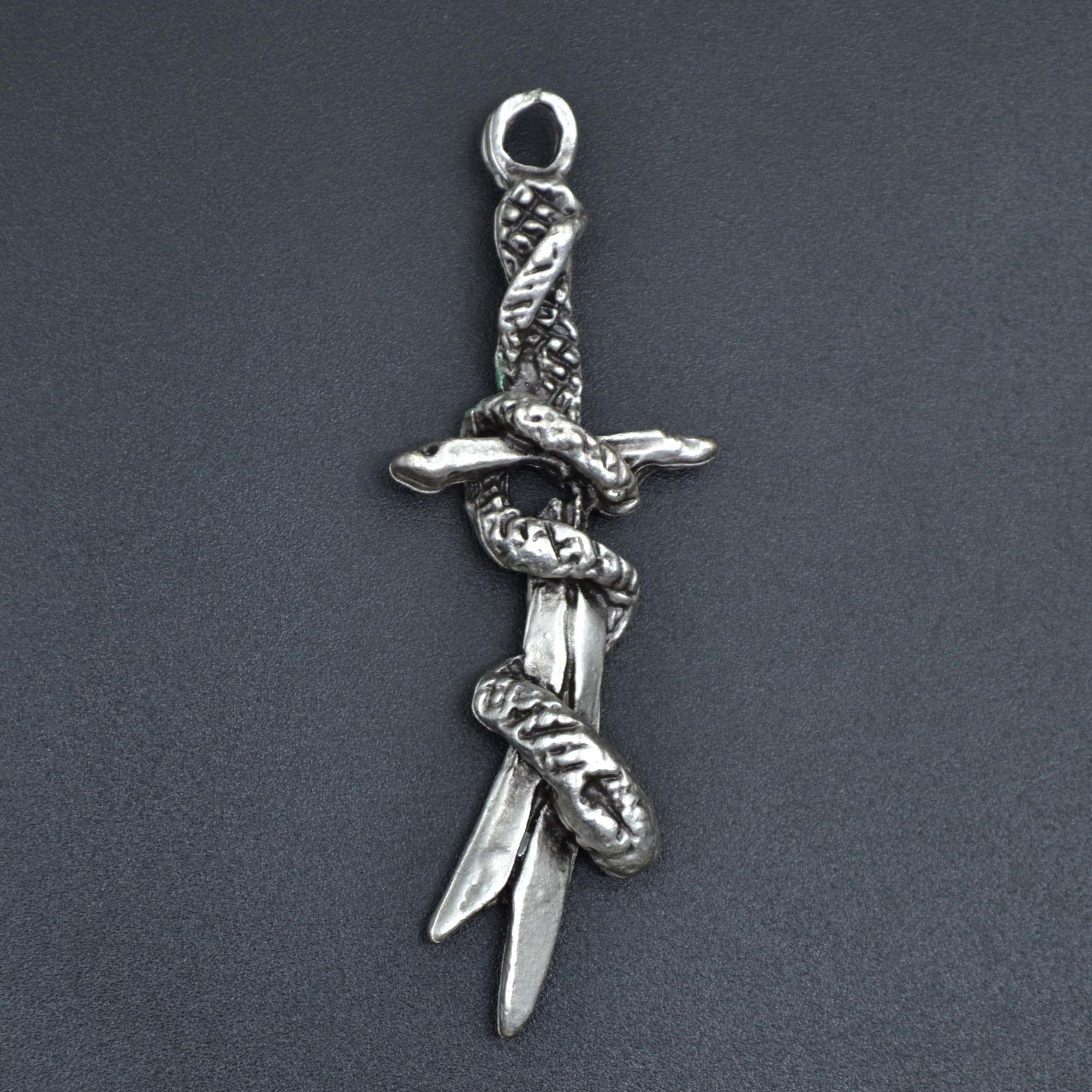Yılanlı Kılıç Kolye - Gümüş ( Silver ) Renk - 60 cm Deri İp Kolye
