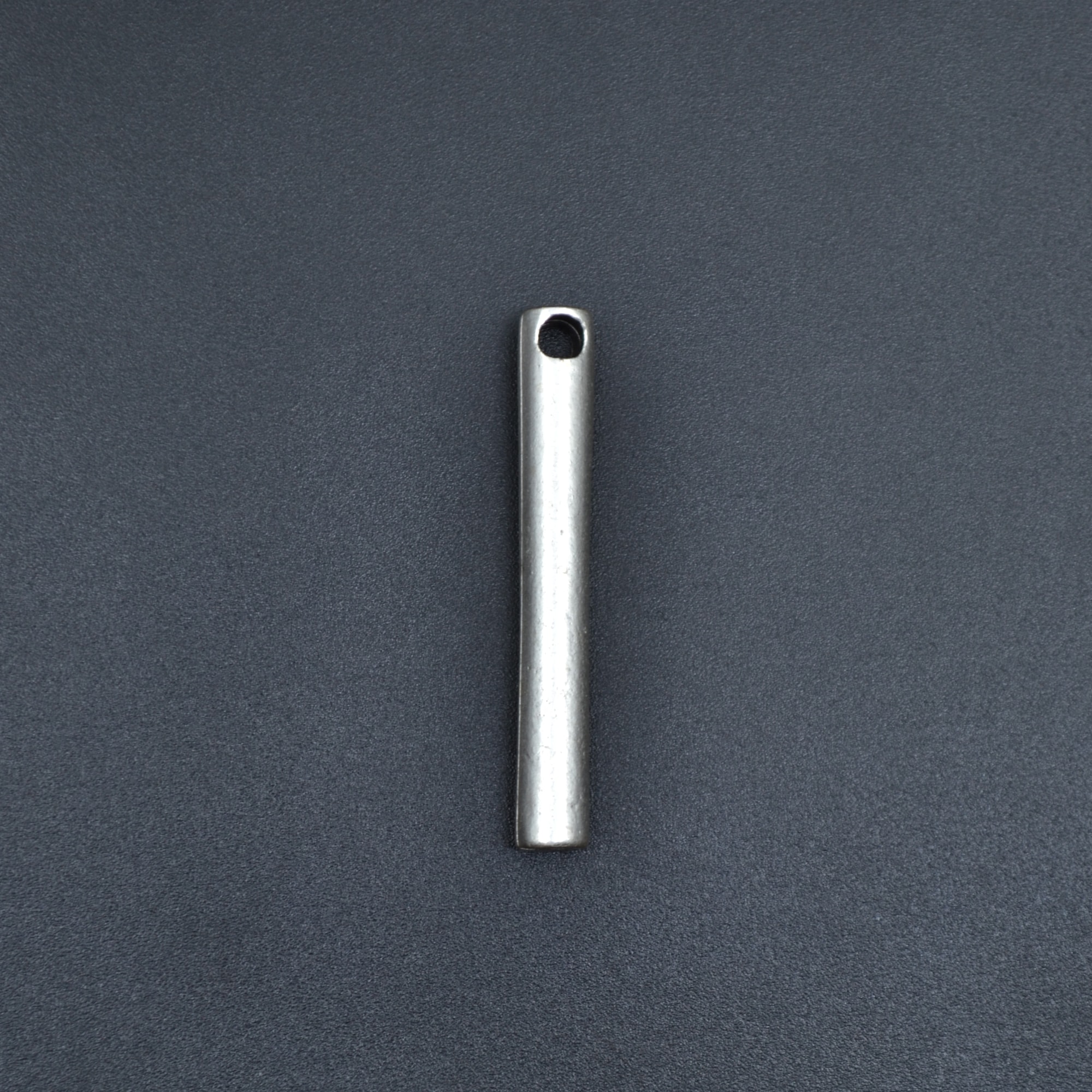 Silindir Prizma Çubuk Kolye - Gümüş ( Silver ) Renk - 60 cm Deri İp Kolye