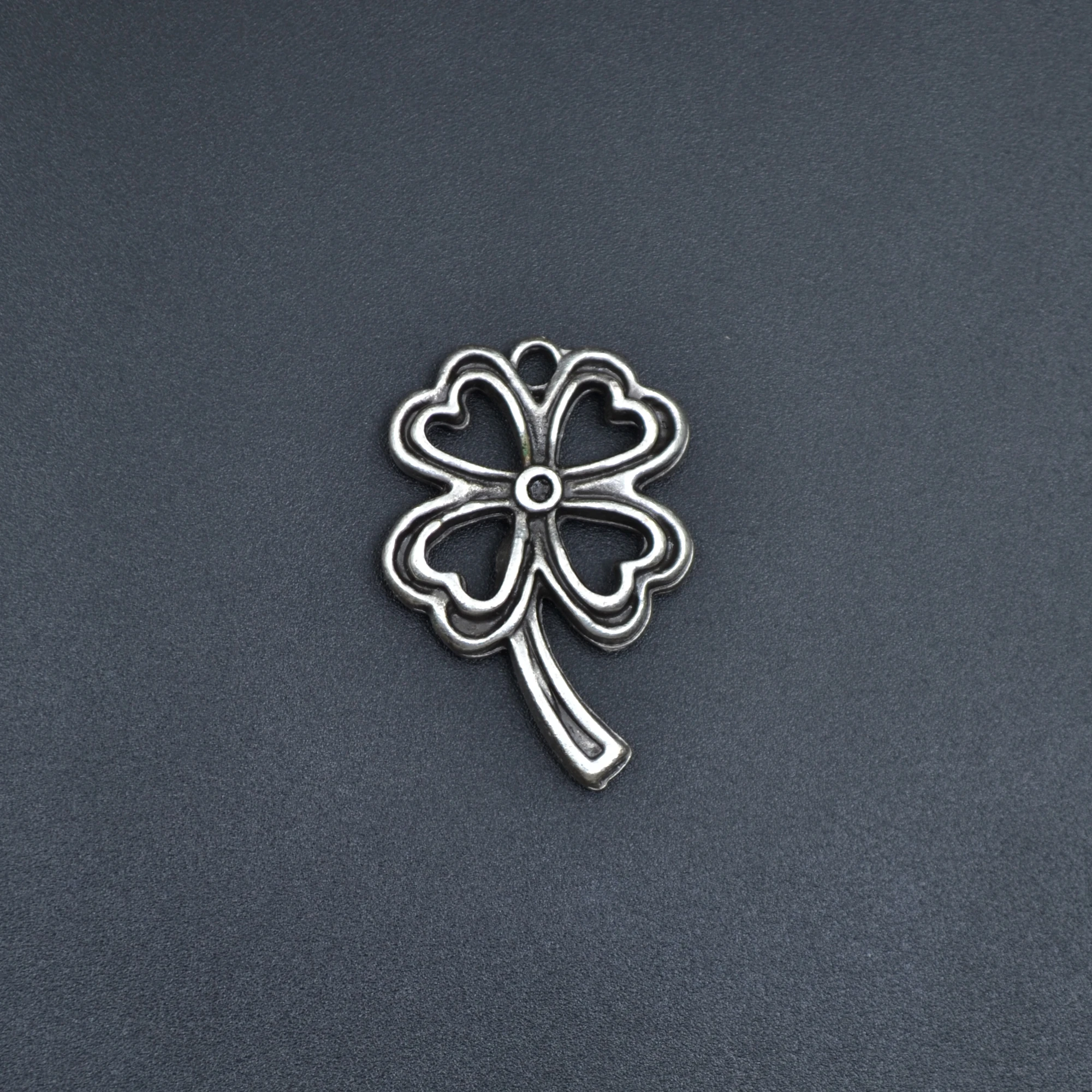 Dört Yapraklı Yonca Kolye - Gümüş ( Silver ) Renk - 60 cm Örme Zincir Kolye