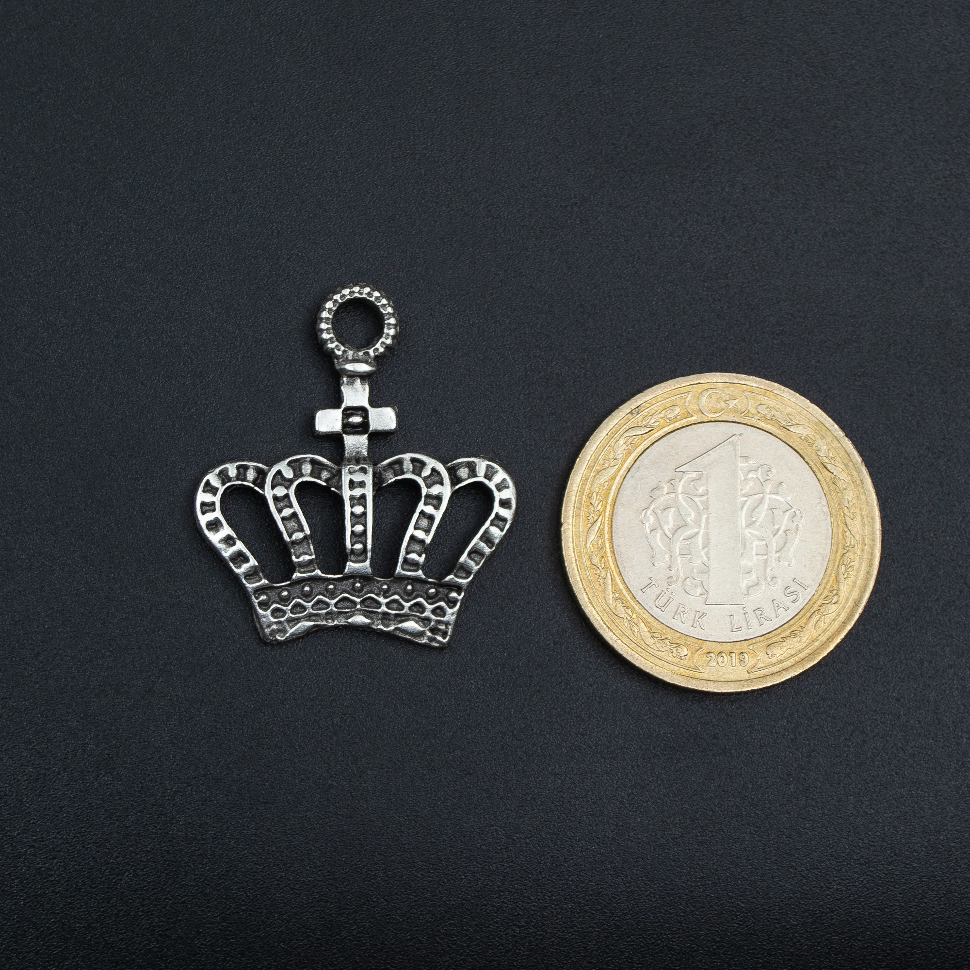 Taç Şeklinde Kolye Ucu - Gümüş ( Silver ) Renk