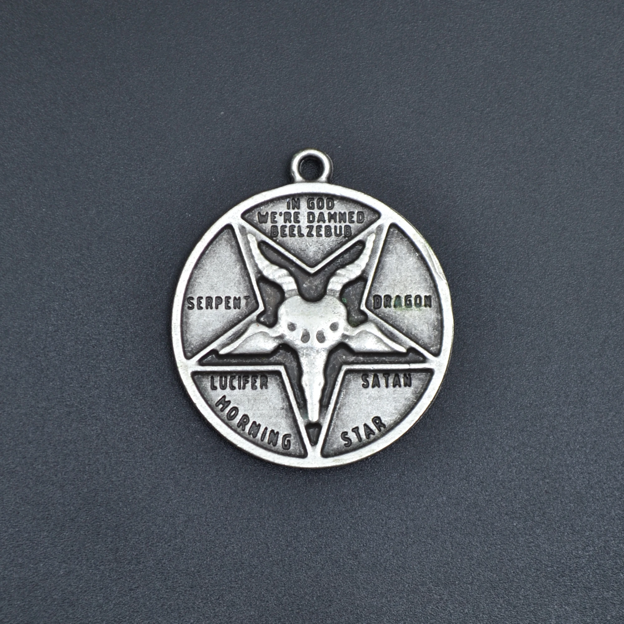 Pagan - Keçi Şeytan - Hz. İsa Kolye Ucu - Gümüş ( Silver ) Renk