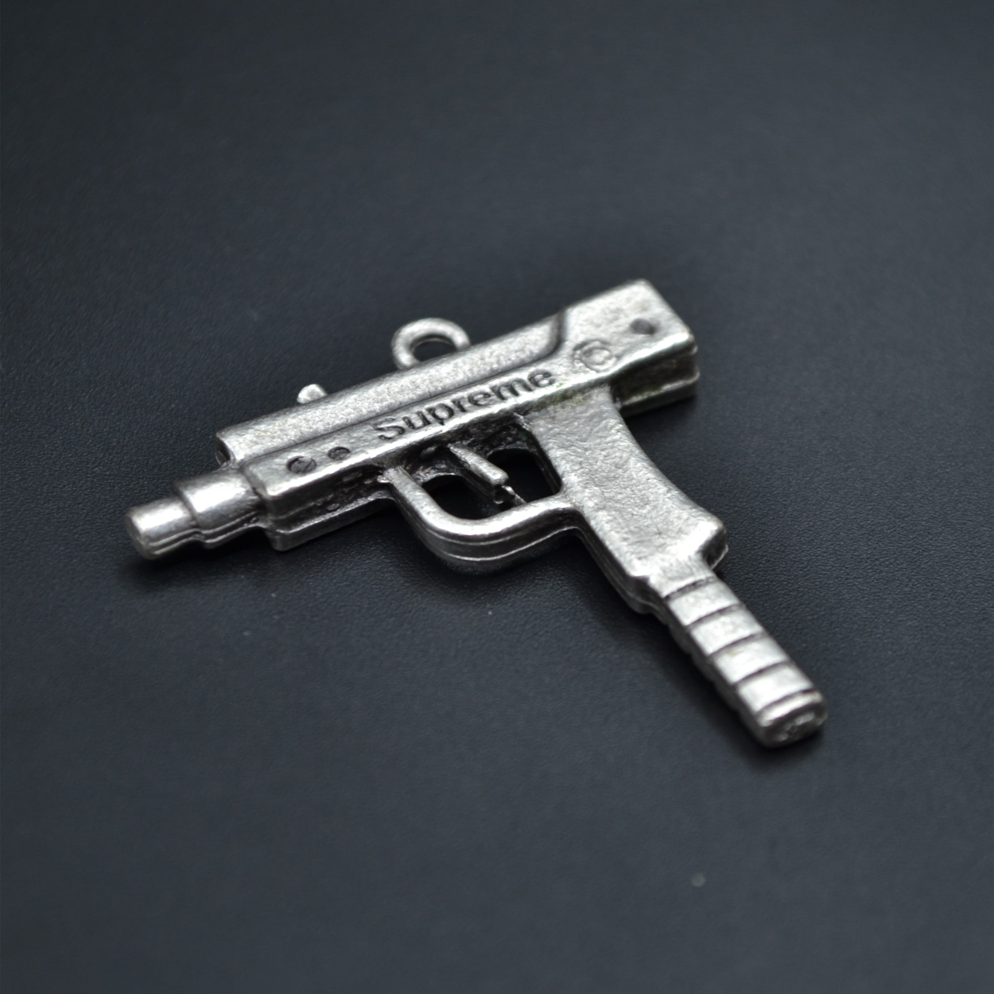 Uzi Kolye - Gümüş ( Silver ) Renk - 60 cm Deri İp Kolye