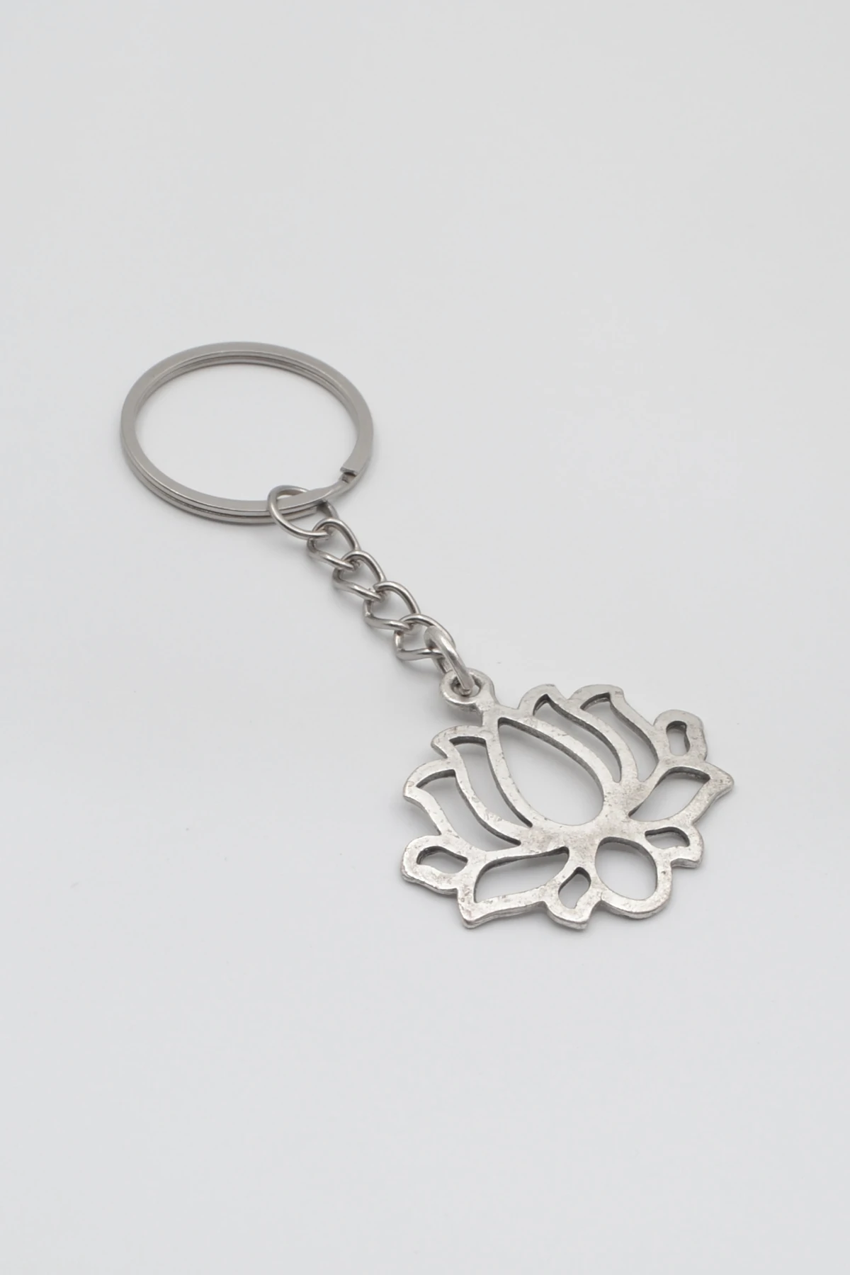 Lotus Çiçeği Anahtarlık - Antik Gümüş Kaplama - Kadın Erkek
