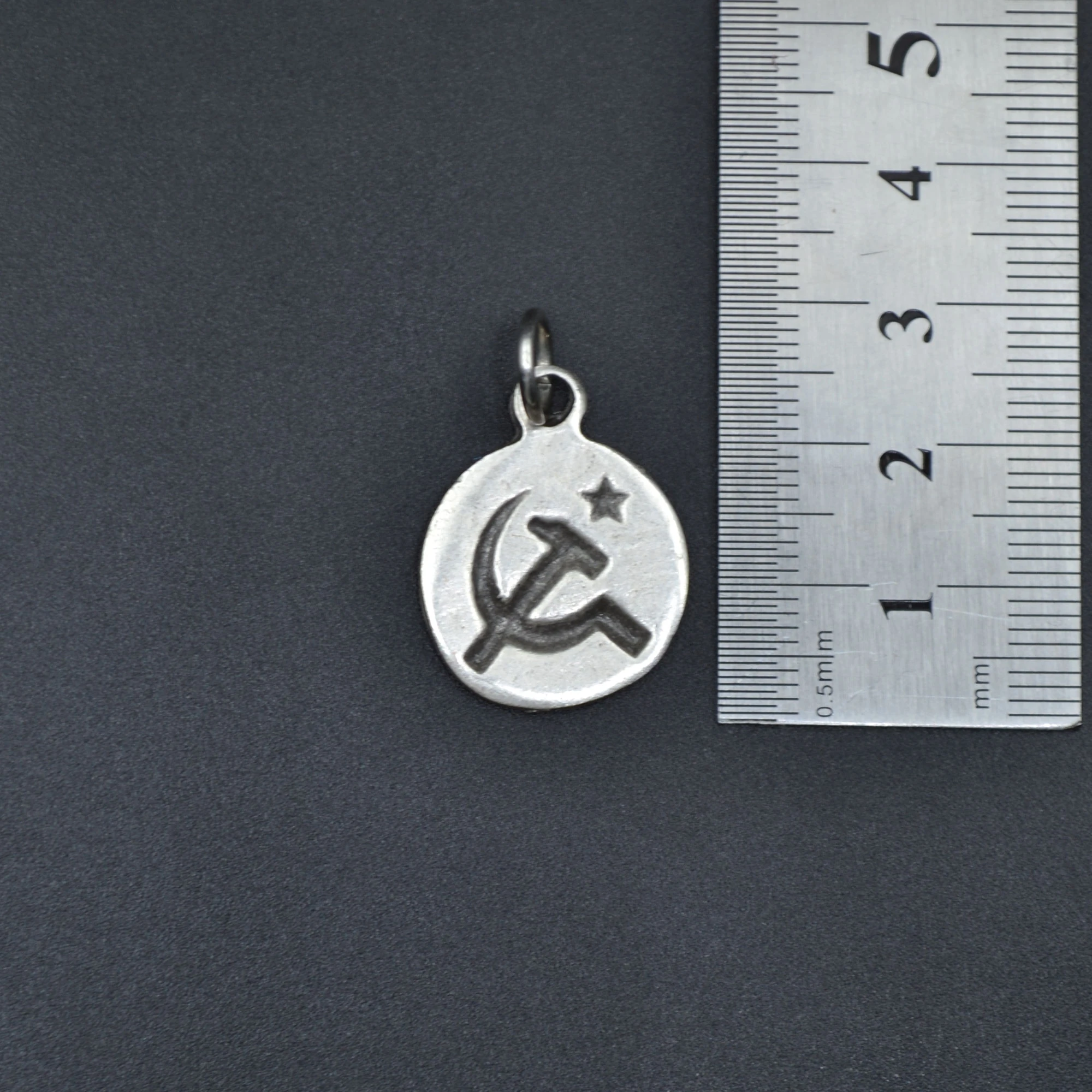 Minmimal Orak Çekiç Madalyon Kolye - Gümüş ( Silver ) Renk - 60 cm Düz Ezme Zincir Kolye