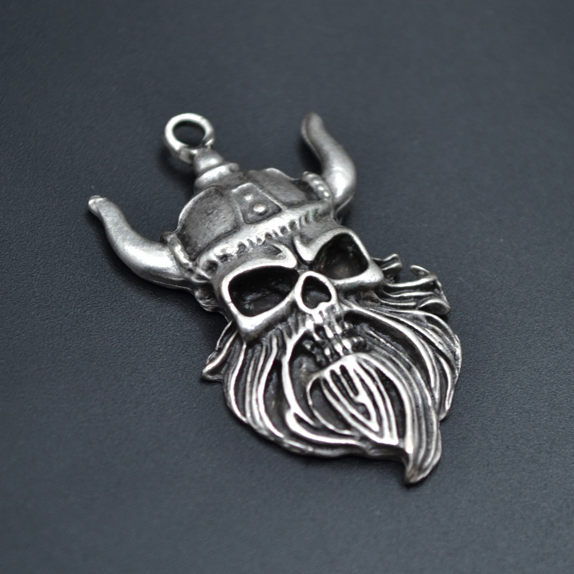 Viking Sakallı Kuru Kafa Kolye - Gümüş ( Silver ) Renk - 60 cm Düz Ezme Zincir Kolye