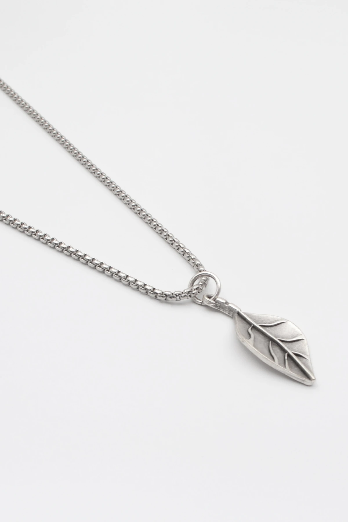 Gerçekçi Yaprak Örme Zincir Kolye - Antik Gümüş Kaplama - Kadın Erkek - 60 cm