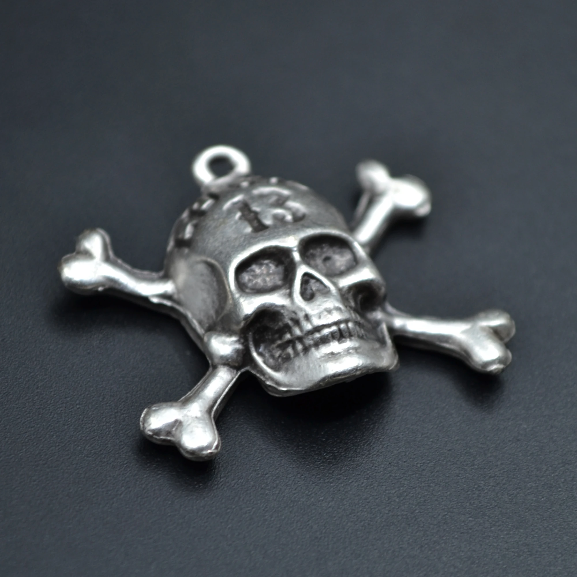 Lucky 13 Kuru Kafa Kolye Ucu - Gümüş ( Silver )