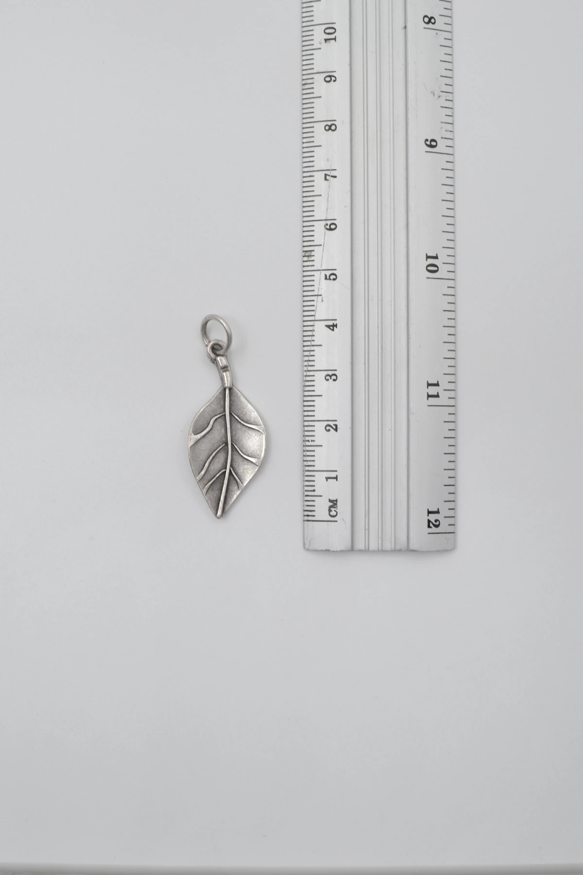 Gerçekçi Yaprak Örme Zincir Kolye - Antik Gümüş Kaplama - Kadın Erkek - 60 cm