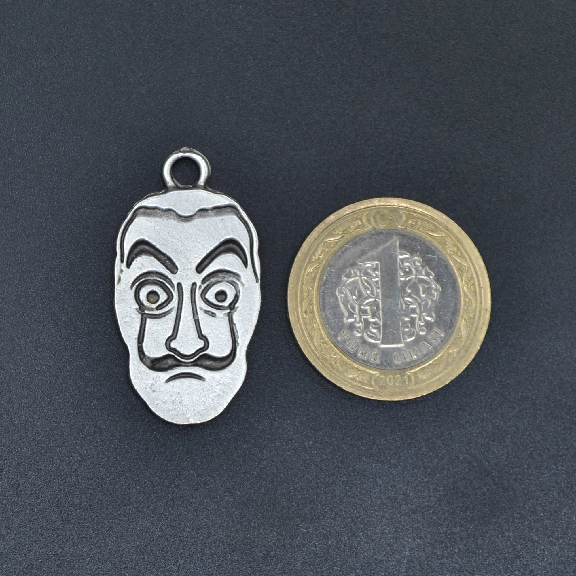 La Casa De Papel - Salvador Dali Kolye Ucu - Gümüş ( Silver ) Renk