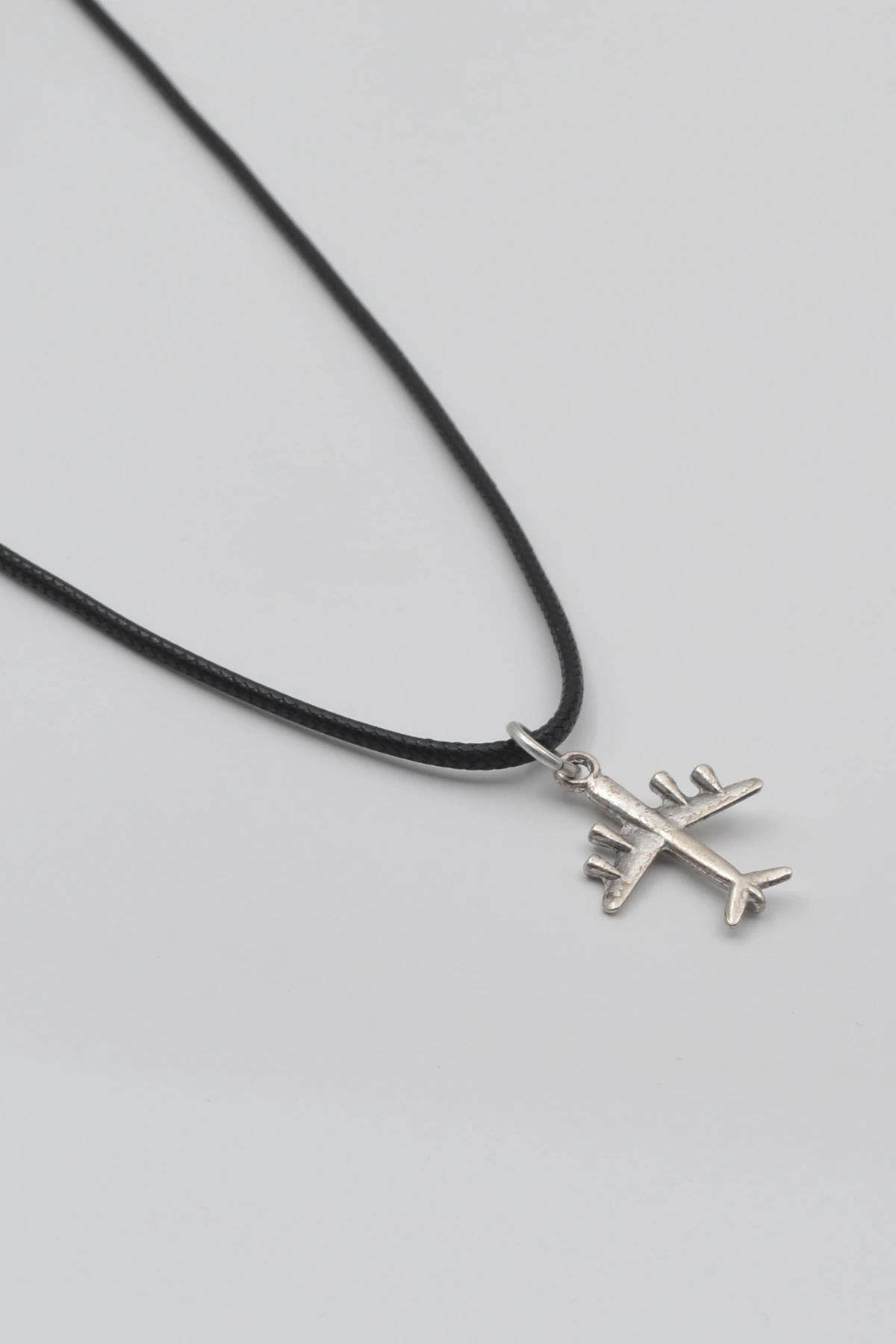Küçük Uçak Siyah Deri İp Kolye - Antik Gümüş Kaplama - Kadın Erkek - 60 cm