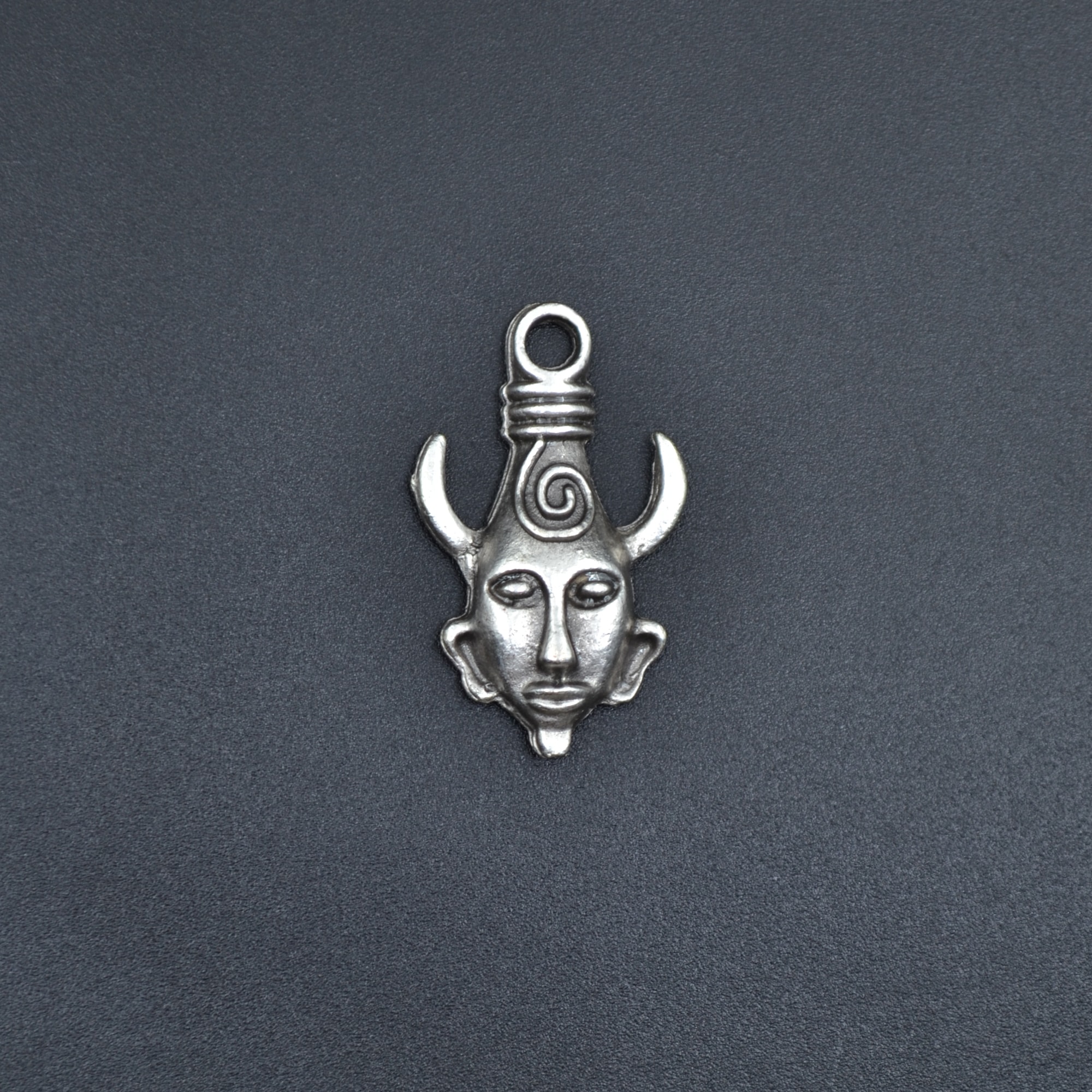 Supernatural - Dean Winchester Kolye - Gümüş ( Silver ) Renk - 60 cm Deri İp Kolye