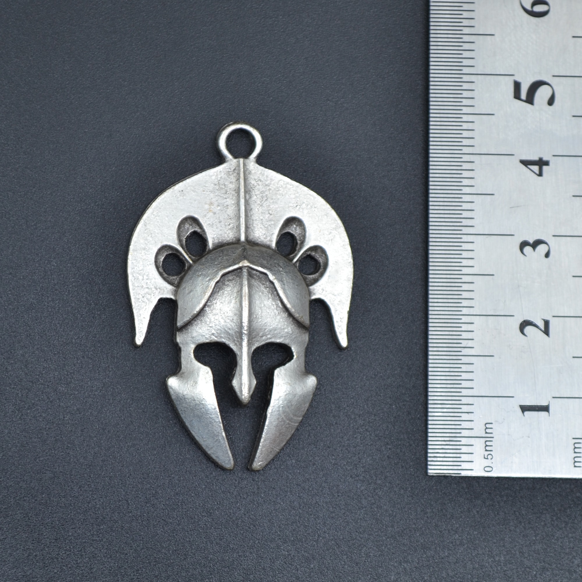 Gladyatör Miğfer Kolye - Gümüş ( Silver ) Renk - 60 cm Deri İp Kolye