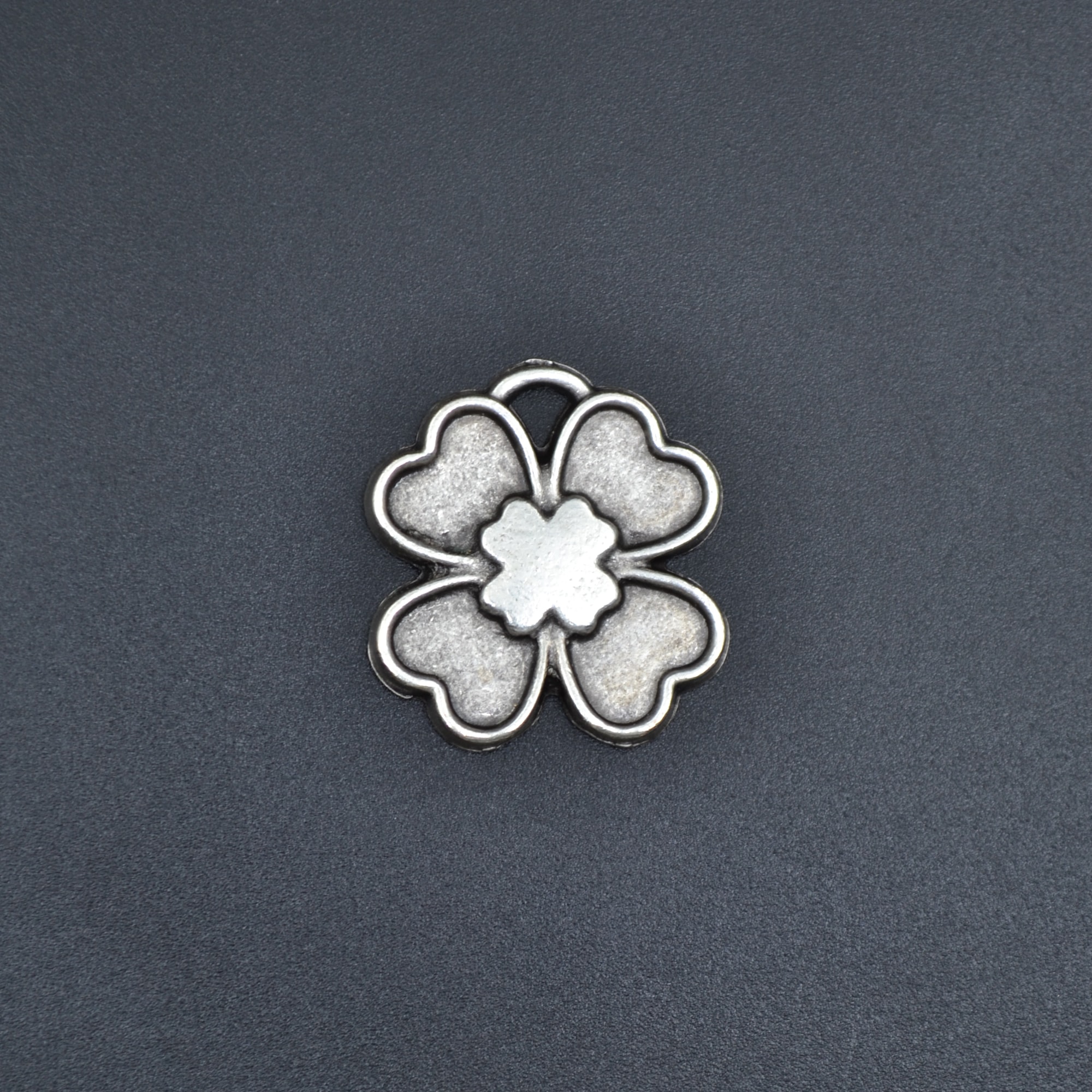 Dört Yapraklı Yonca Kolye - Gümüş ( Silver ) Renk - 60 cm Deri İp Kolye