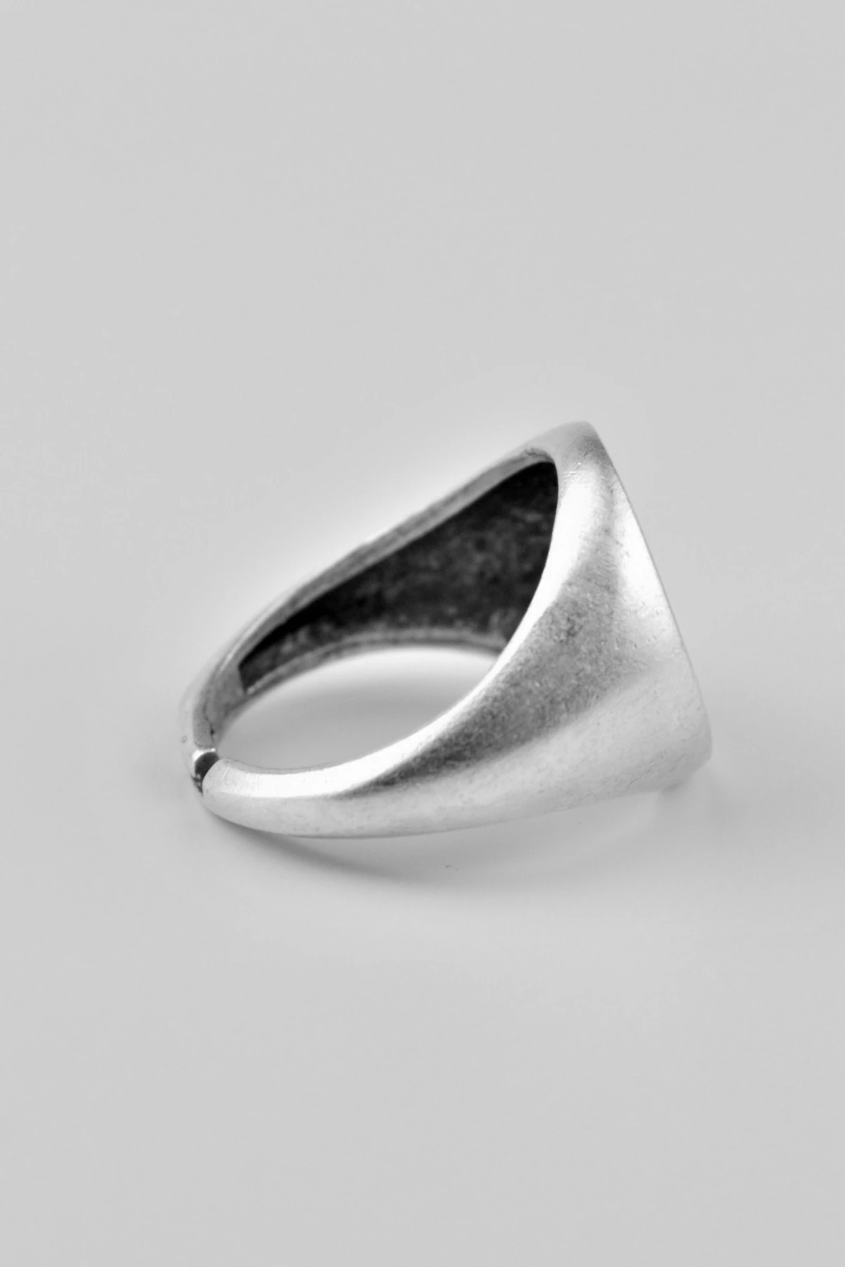 Yuvarlak Geometrik Antik Gümüş Kaplama Ayarlamalı Erkek Kadın Yüzük