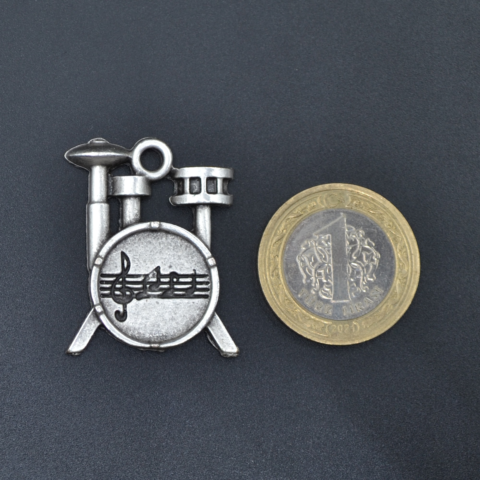 Bateri Kolye - Gümüş ( Silver ) Renk - 60 cm Deri İp Kolye