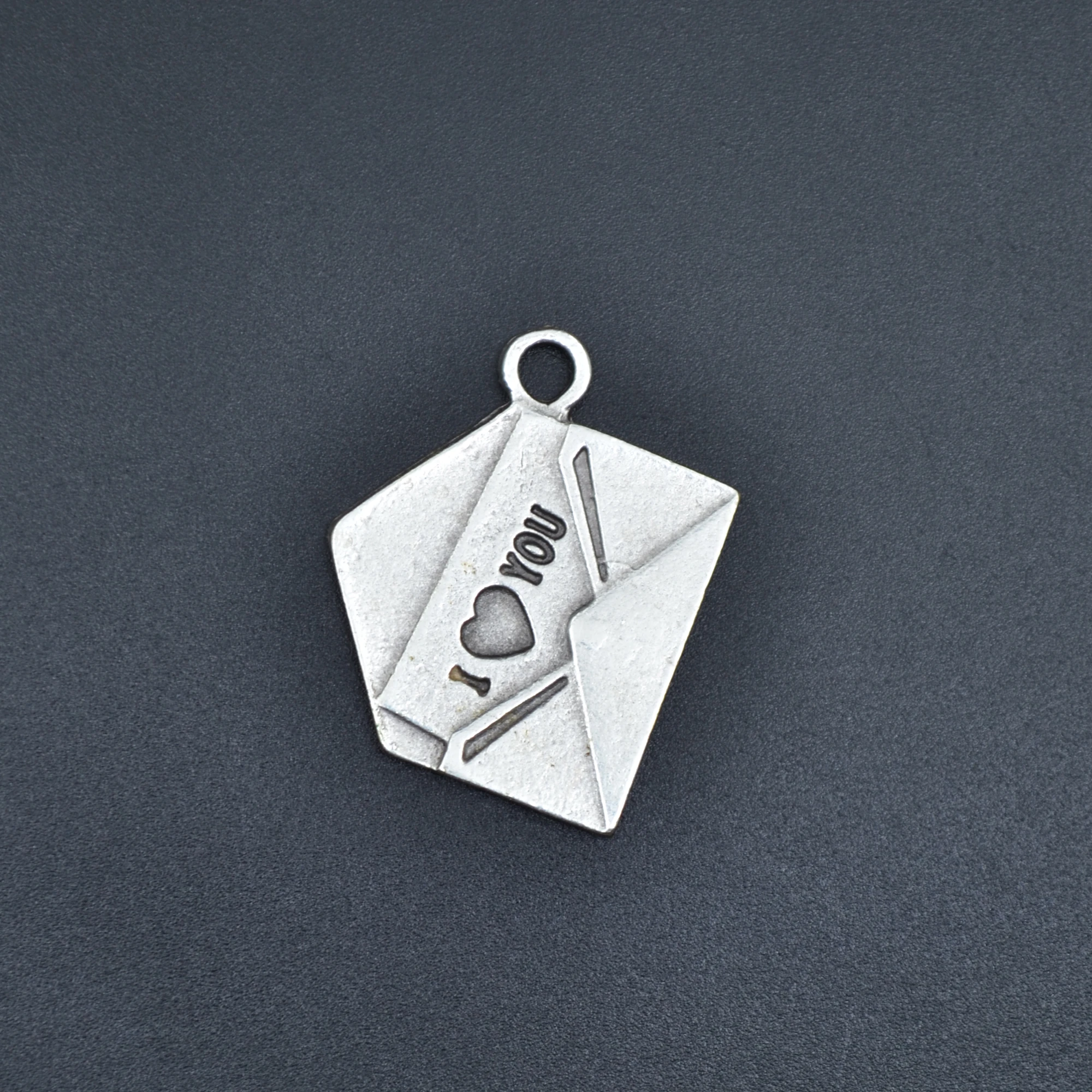 I Love You Mektup Kolye - Gümüş ( Silver ) Renk - 60 cm Düz Ezme Zincir Kolye