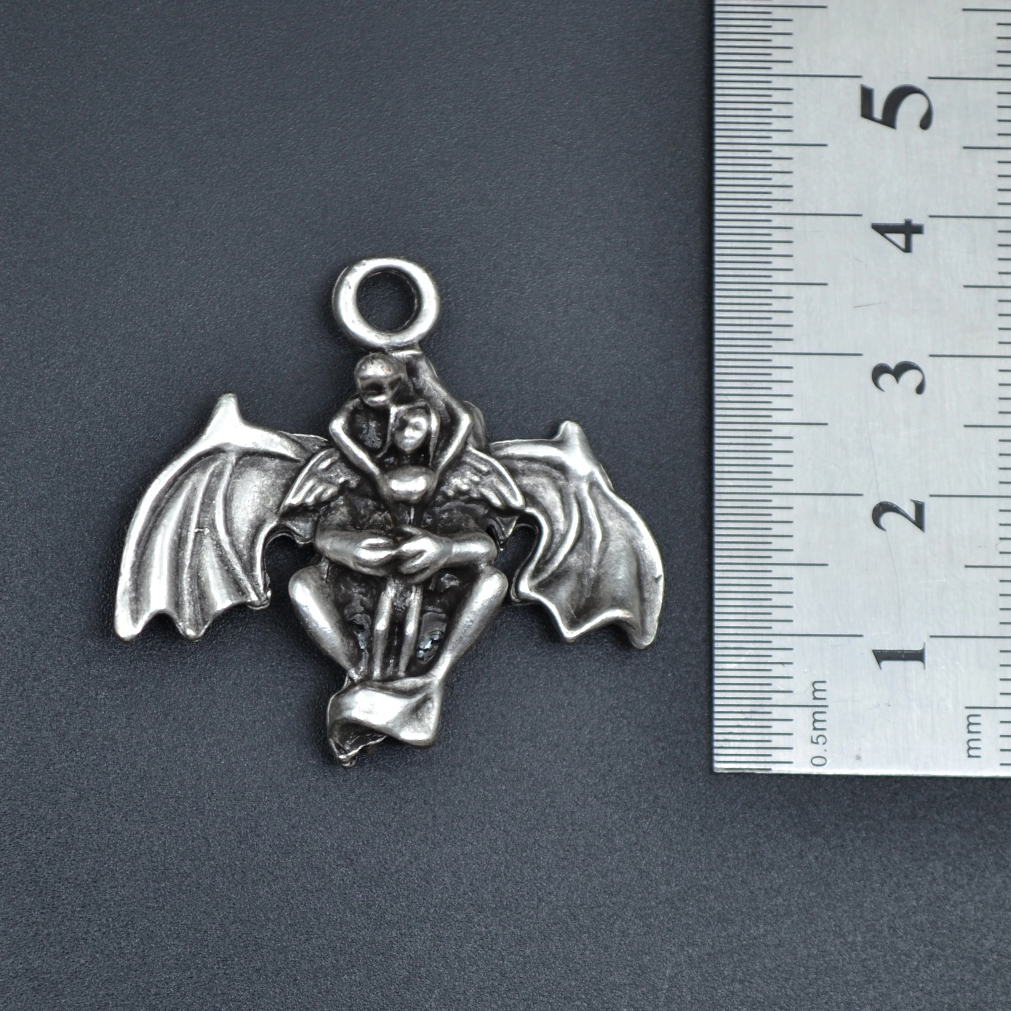 Ejderha ve Kız Kolye - Gümüş ( Silver ) Renk - 60 cm Deri İp Kolye