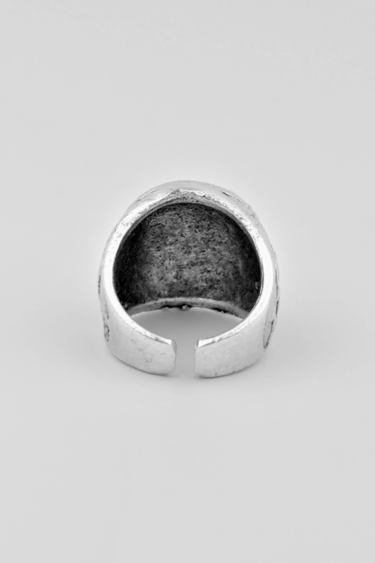 Aslan Yuvarlak Gümüş Kaplama Ayarlamalı Erkek Yüzük