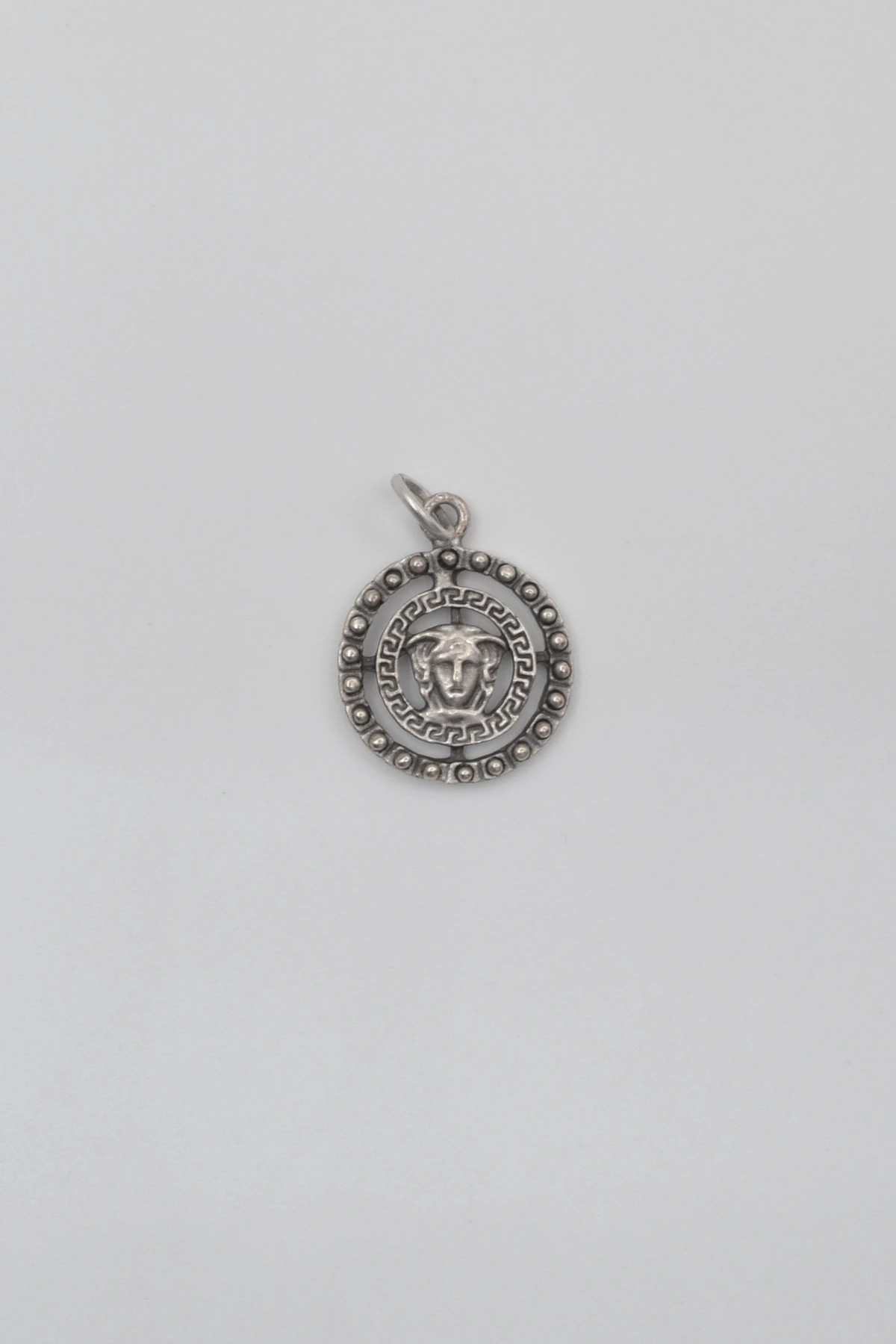 Mitolojik Medusa Düz Ezme Zincir Kolye - Antik Gümüş Kaplama - Kadın Erkek - 60 cm