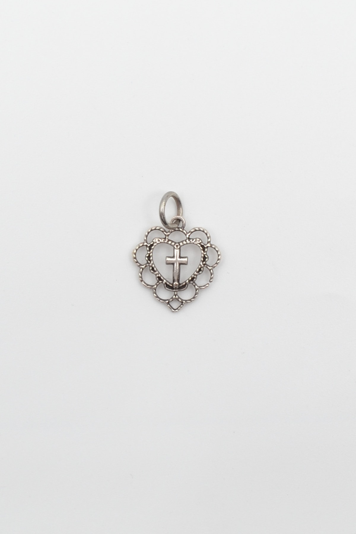Minimal Kalp Motifli Haç Kolye - Gümüş ( Silver ) Renk - 60 cm Deri İp Kolye