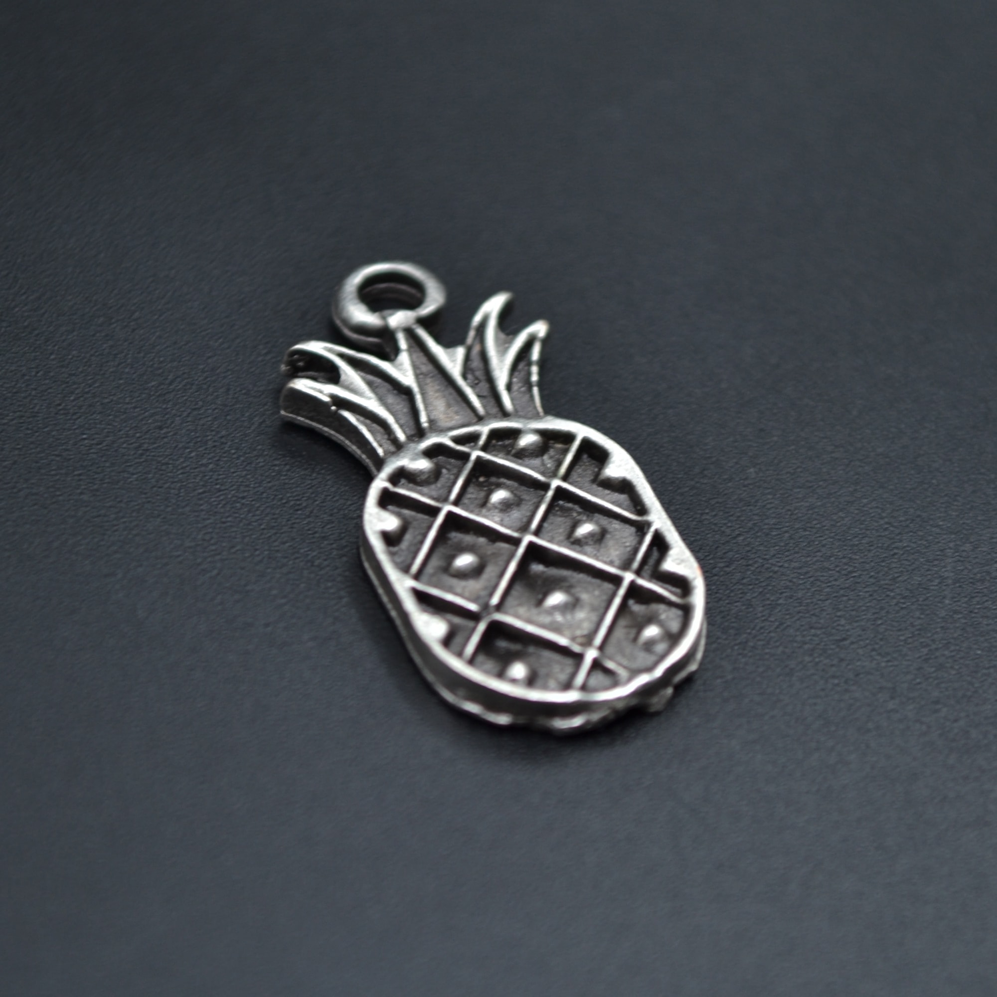 Ananas Kolye Ucu - Gümüş ( Silver ) Renk