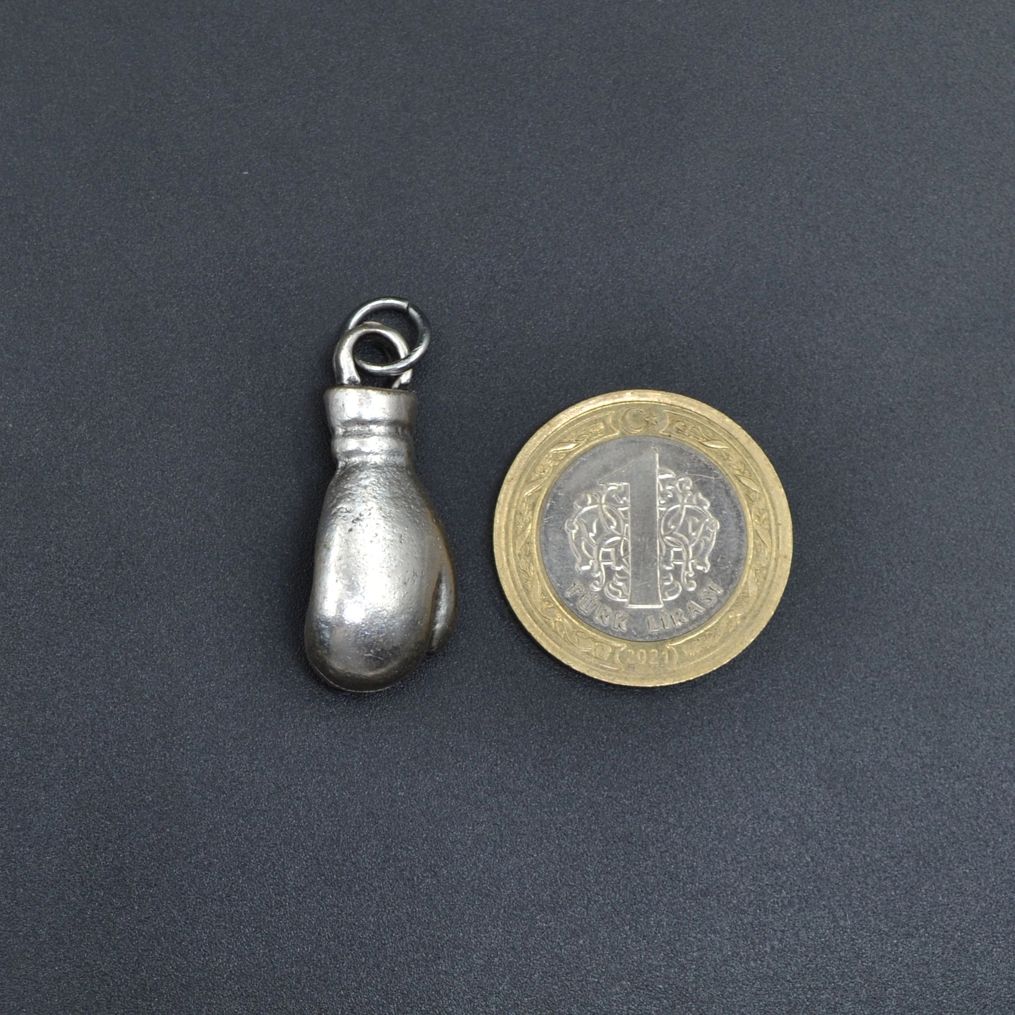 Boks Eldiveni Kolye - Gümüş ( Silver ) Renk - 60 cm Düz Ezme Zincir Kolye