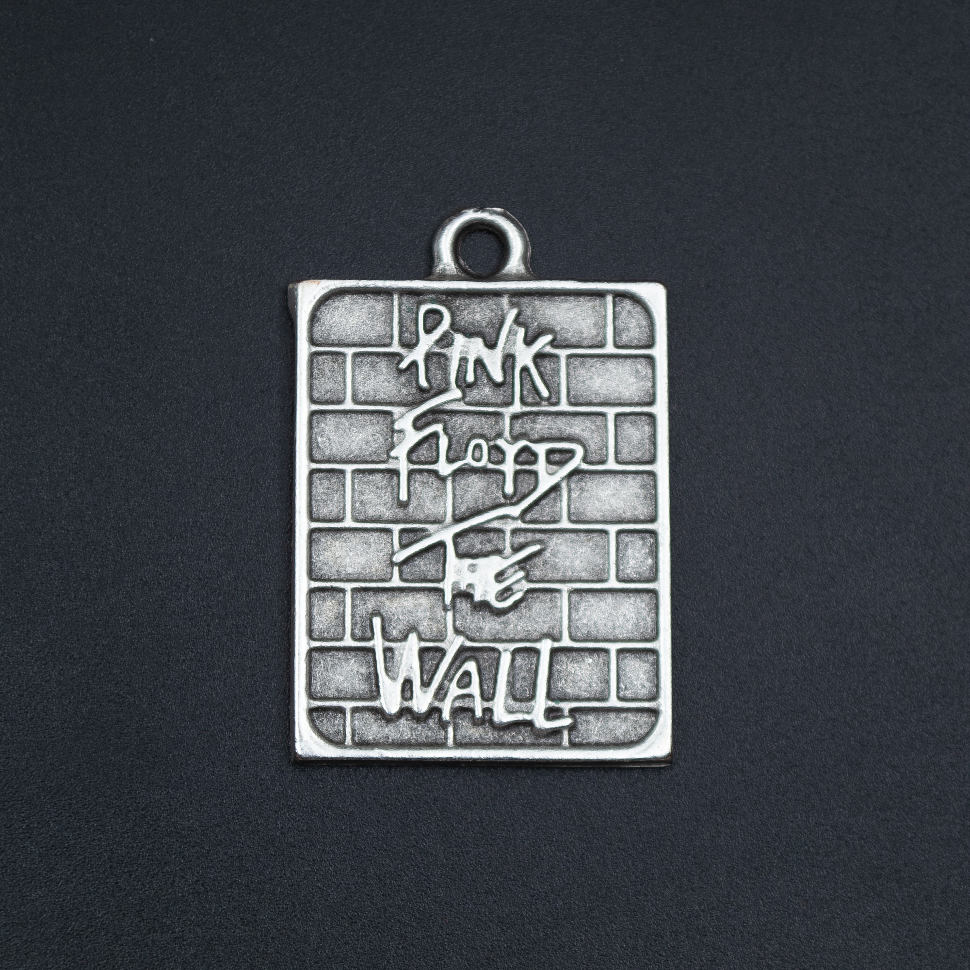 Pink Floyd The Wall Kolye - Gümüş ( Silver ) Renk - 60 cm Örme Zincir Kolye