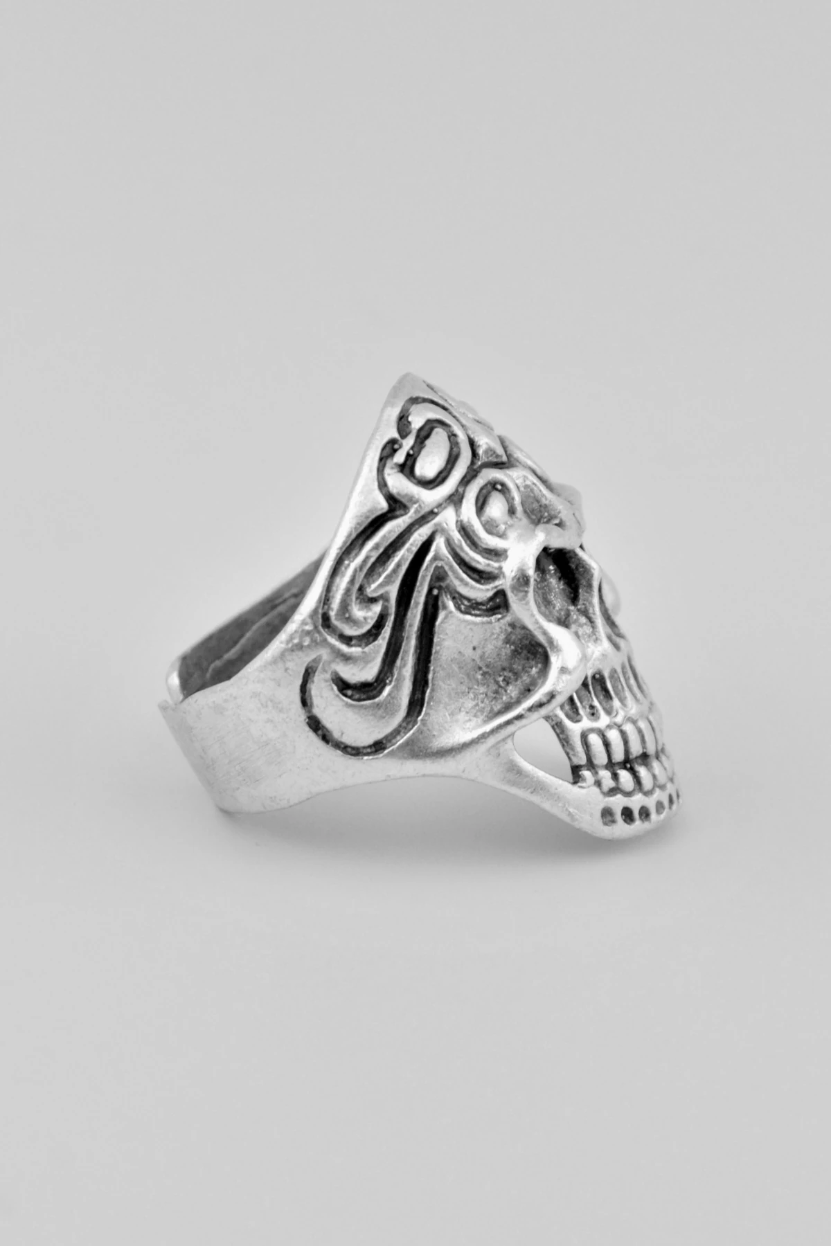 Kuru Kafa Gümüş Kaplama Ayarlamalı Erkek Yüzük