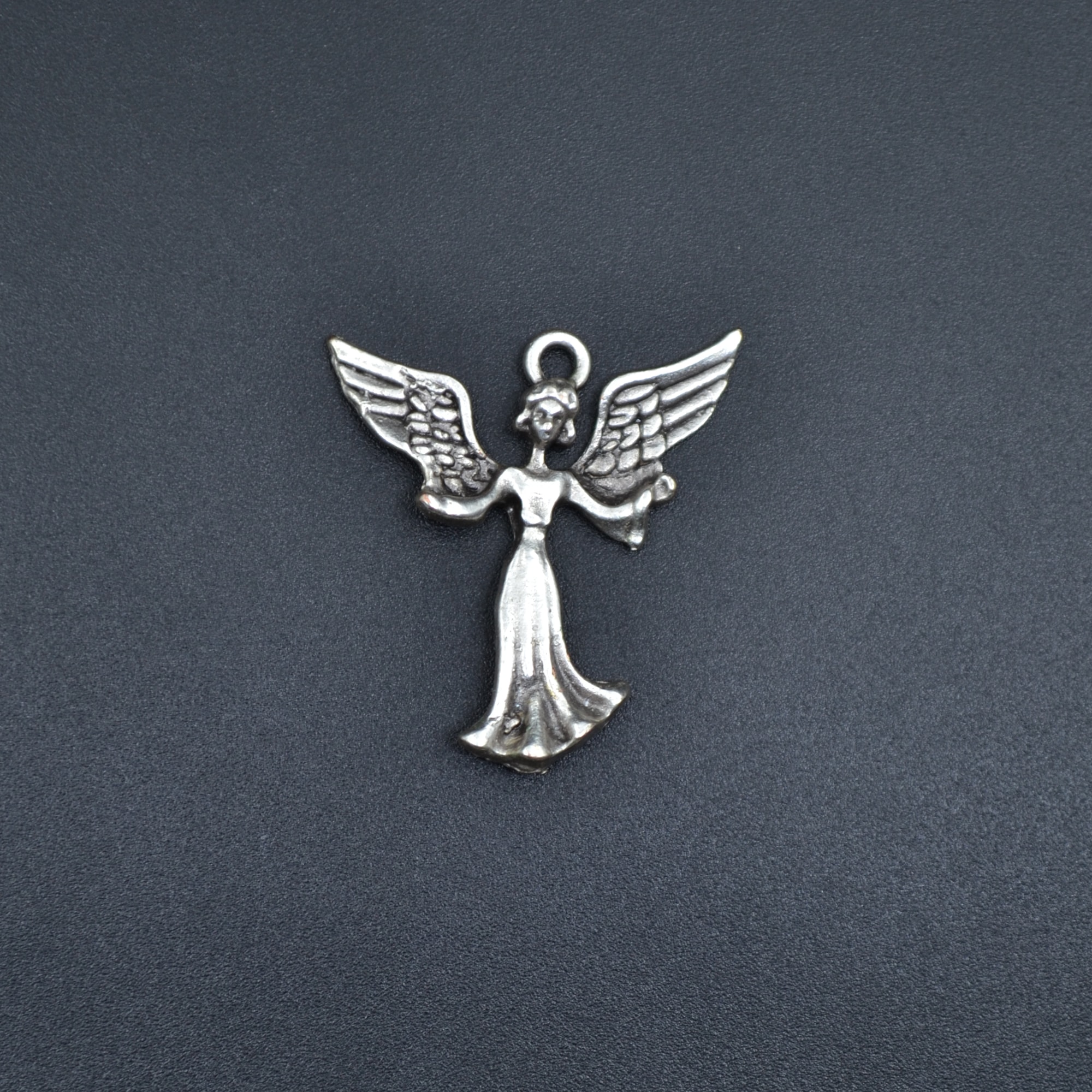 Minimal Kanatlı Melek Kolye - Gümüş ( Silver ) Renk - 60 cm Deri İp Kolye