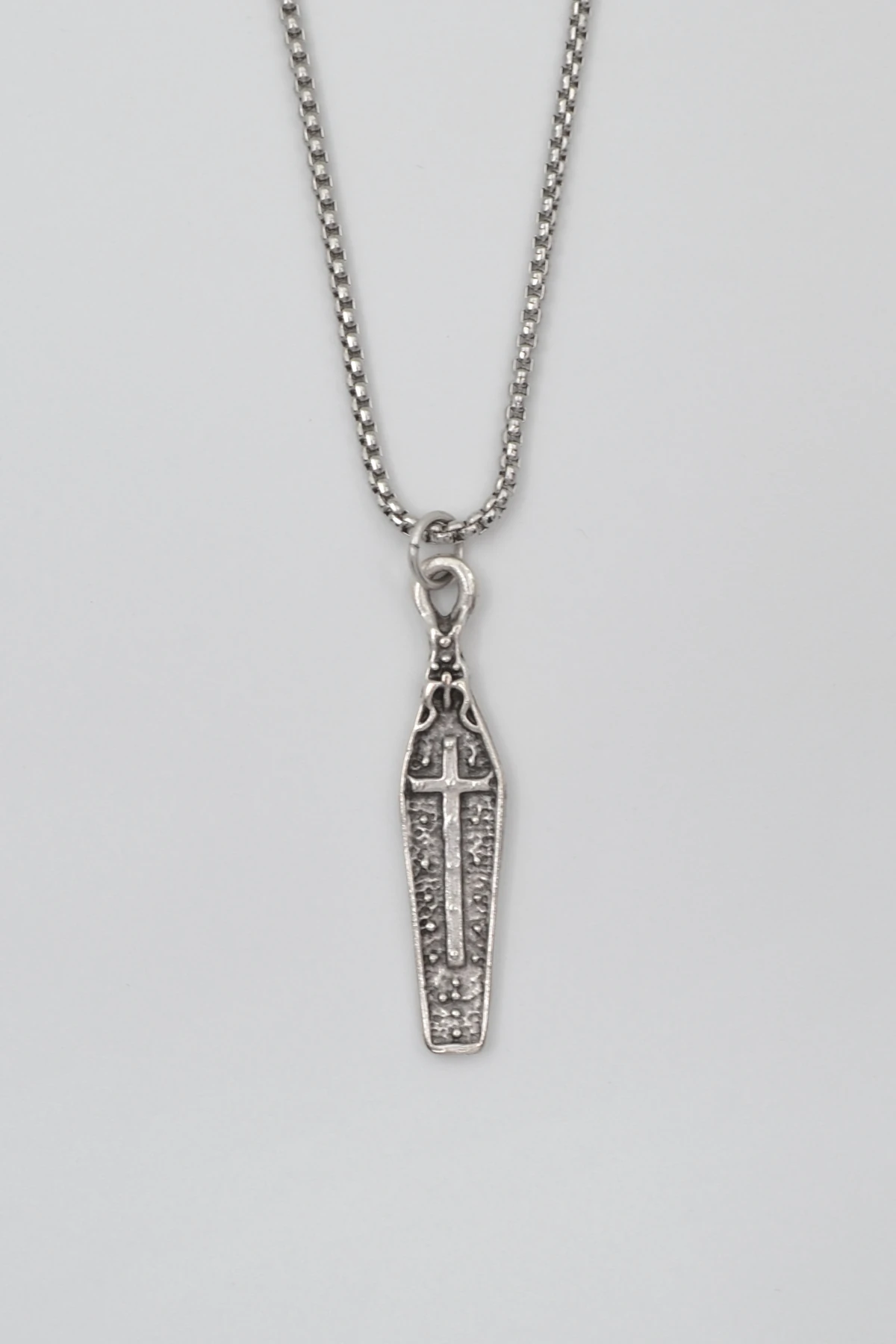 Gotik Haçlı Tabut Örme Zincir Kolye - Antik Gümüş Kaplama - Kadın Erkek - 60 cm