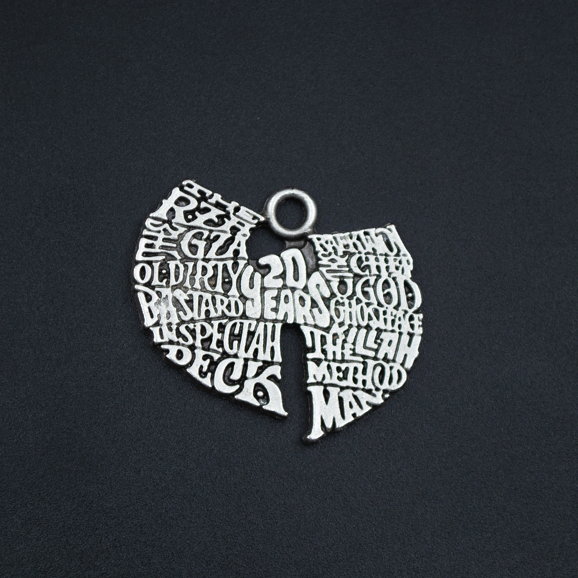 Wu Tang 20 Year Kolye Ucu - Gümüş ( Silver ) Renk