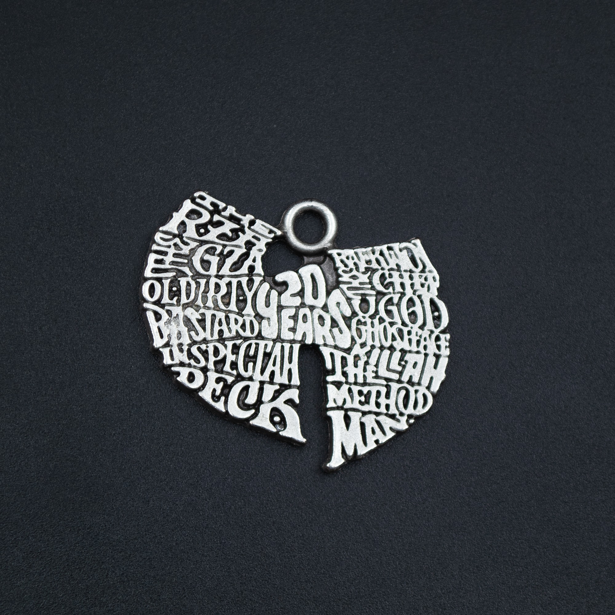 Wu Tang 20 Year Kolye - Gümüş ( Silver ) Renk - 60 cm Deri İp Kolye