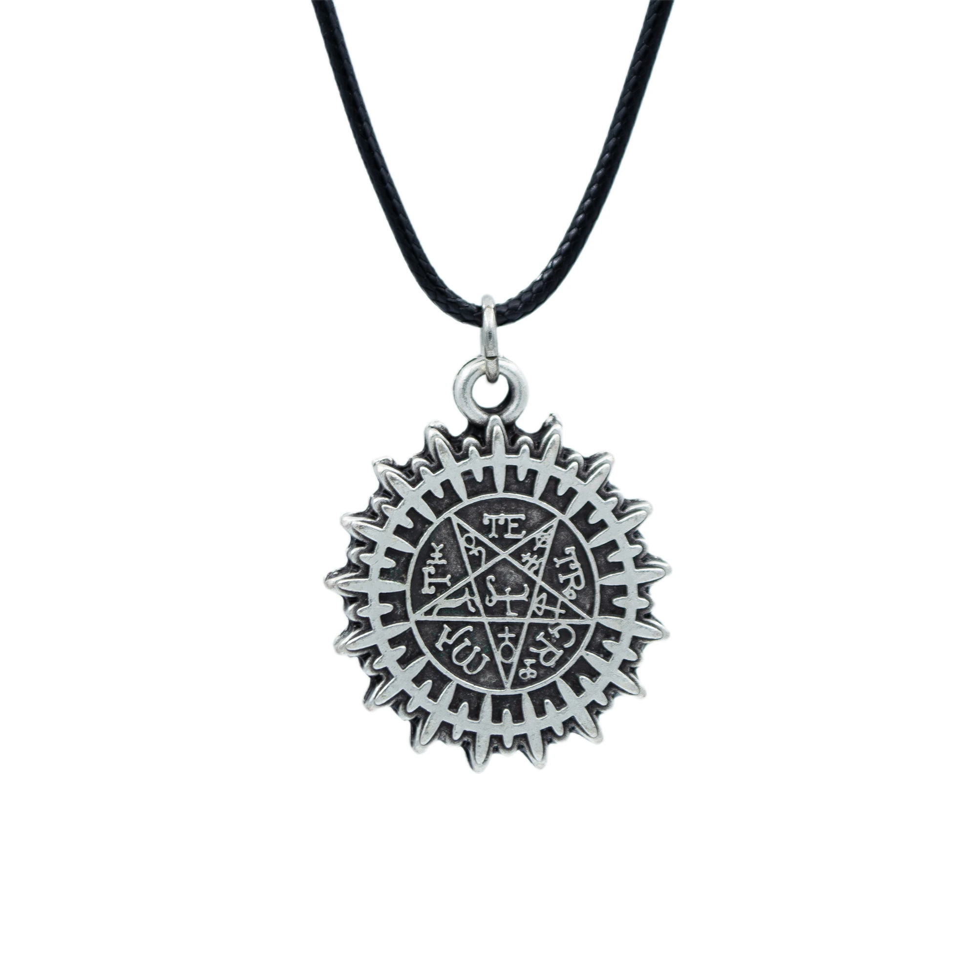 Anime Black Butler Kuroshitsuji Kolye - Gümüş ( Silver ) Renk - 60 cm Deri İp Kolye