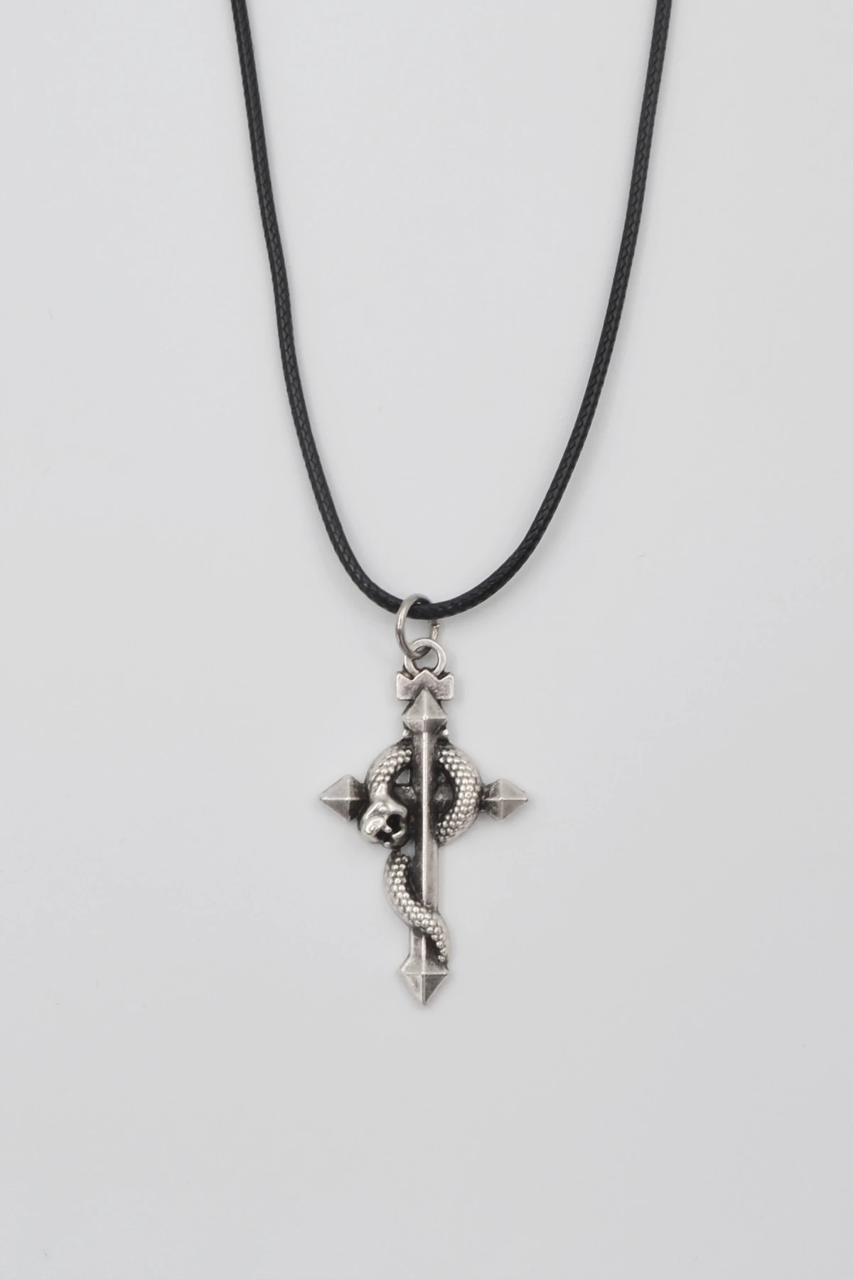 Yılanlı Haç Kolye - Gümüş ( Silver ) Renk - 60 cm Deri İp Kolye