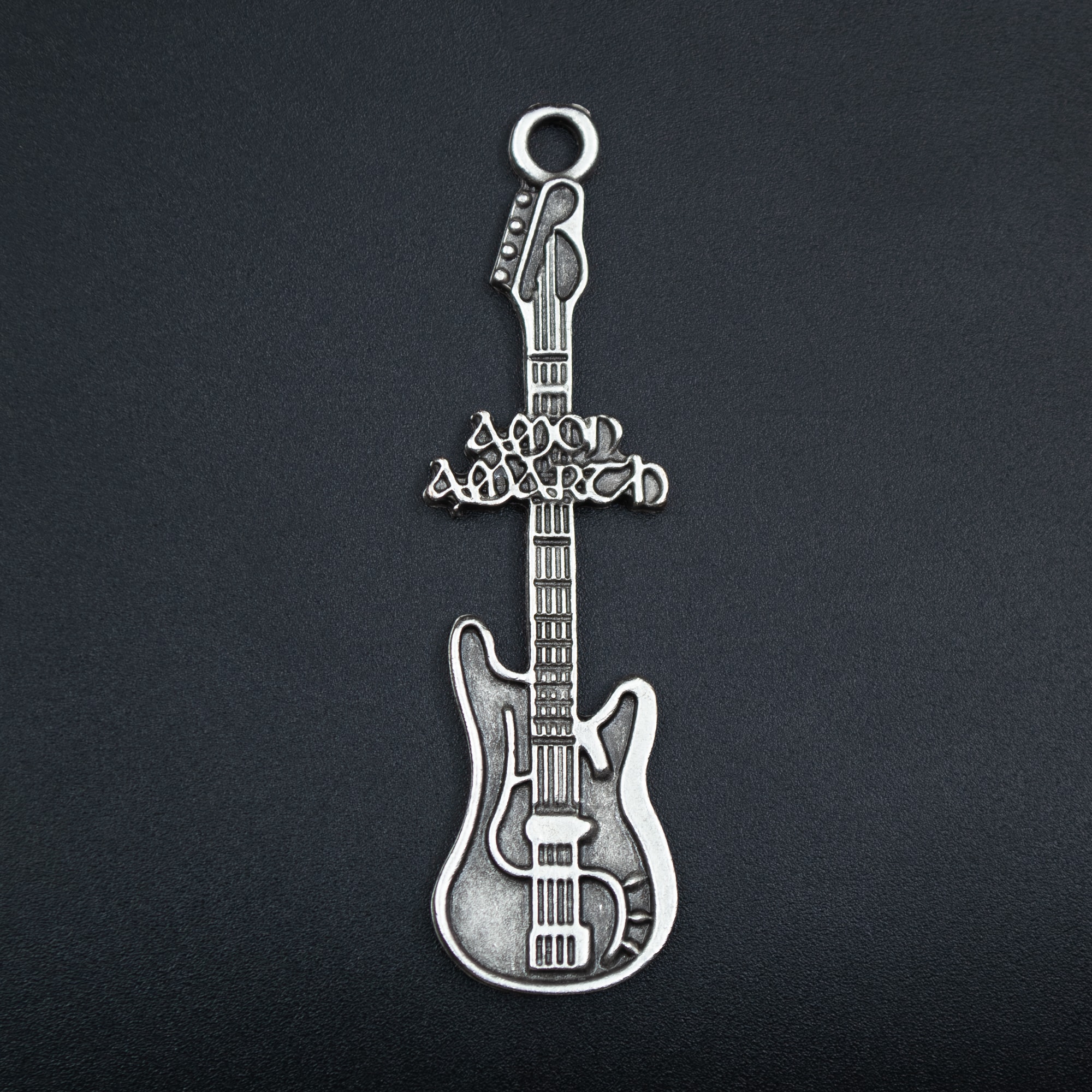 Amon Amarth Elektro Gitar Kolye - Gümüş ( Silver ) Renk - 60 cm Deri İp Kolye