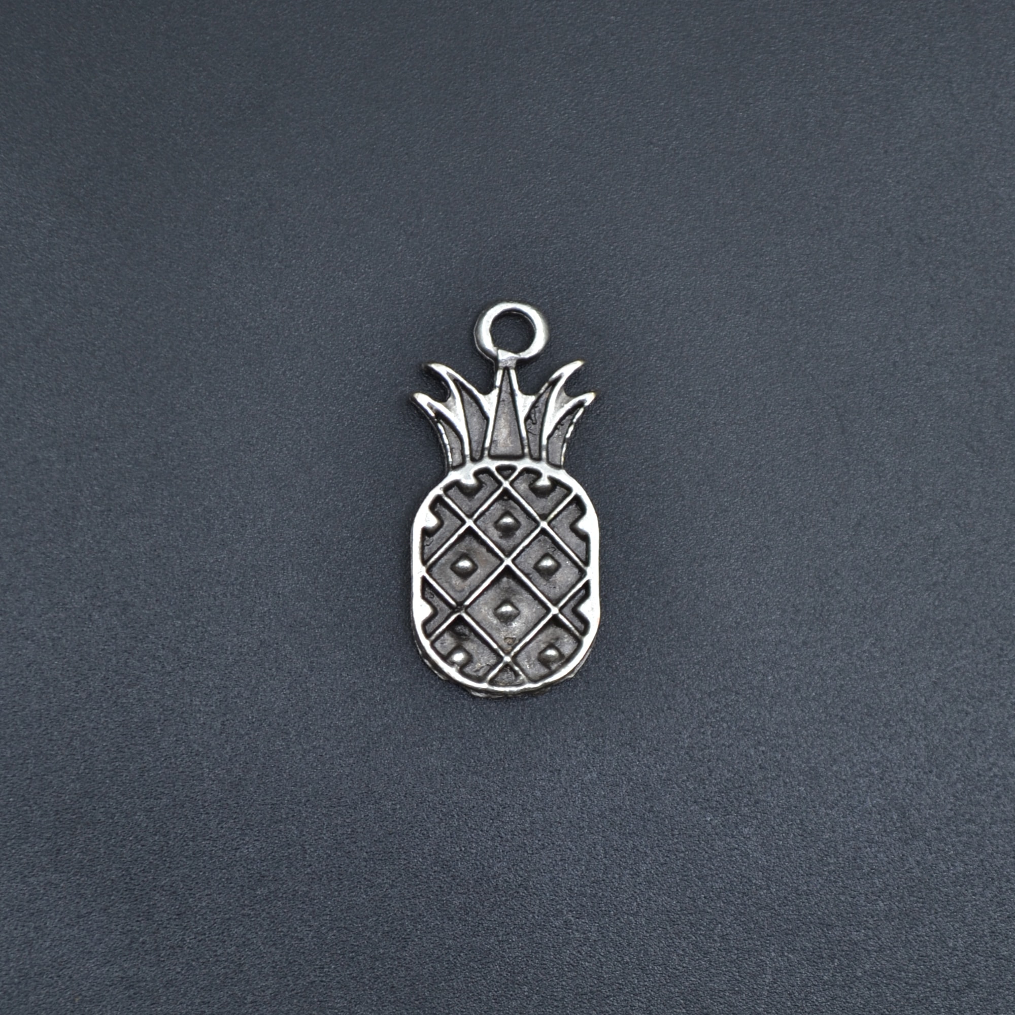 Ananas Kolye Ucu - Gümüş ( Silver ) Renk