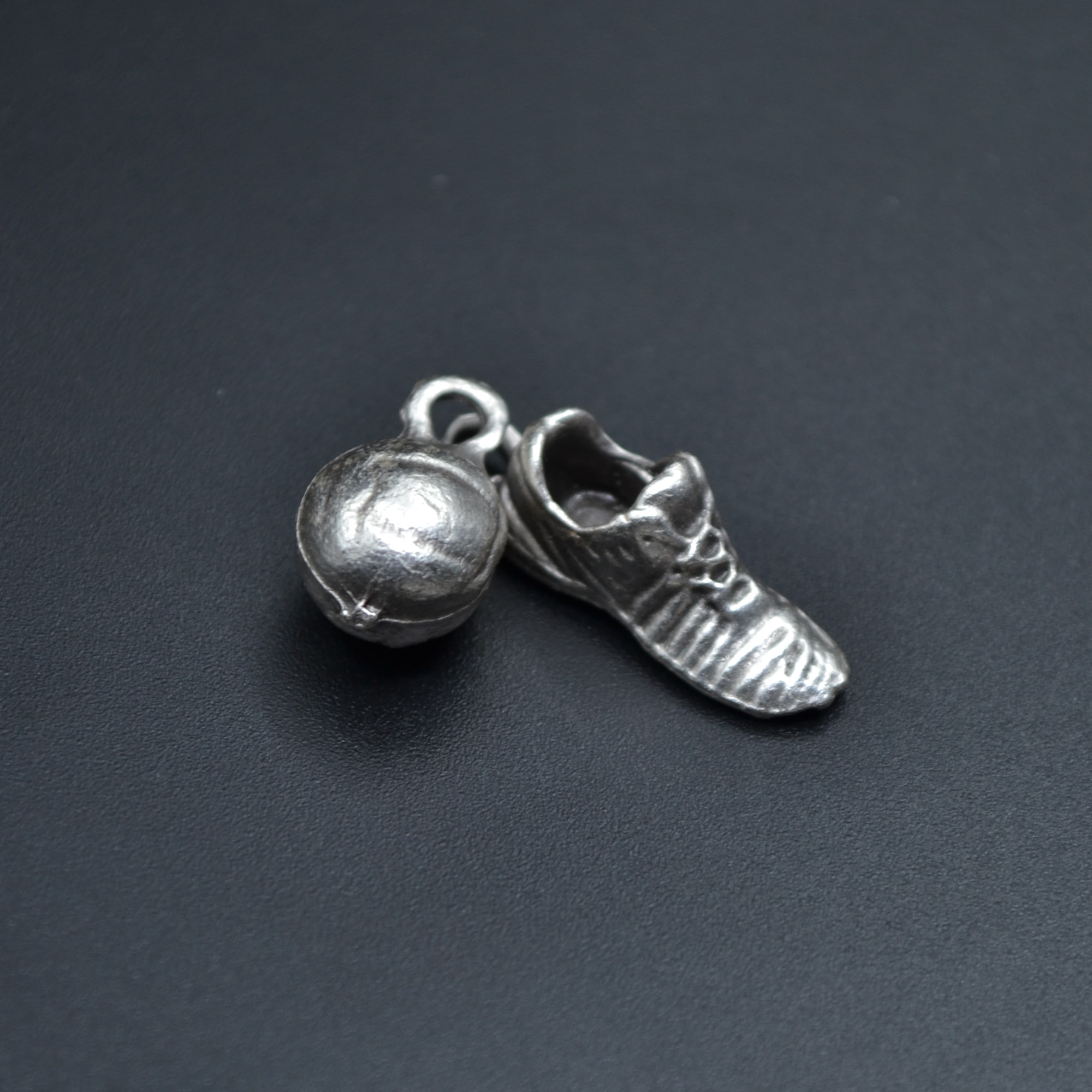 Futbol - Krampon -Top Kolye - Gümüş ( Silver ) Renk - 60 cm Düz Ezme Zincir Kolye