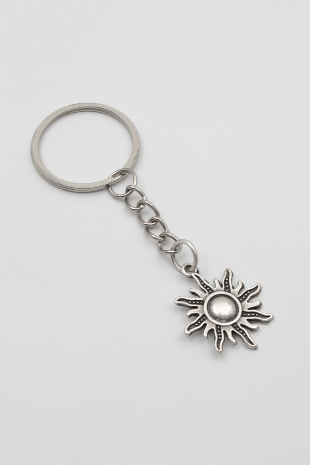 Güneş Işığı Anahtarlık - Antik Gümüş Kaplama - Kadın Erkek