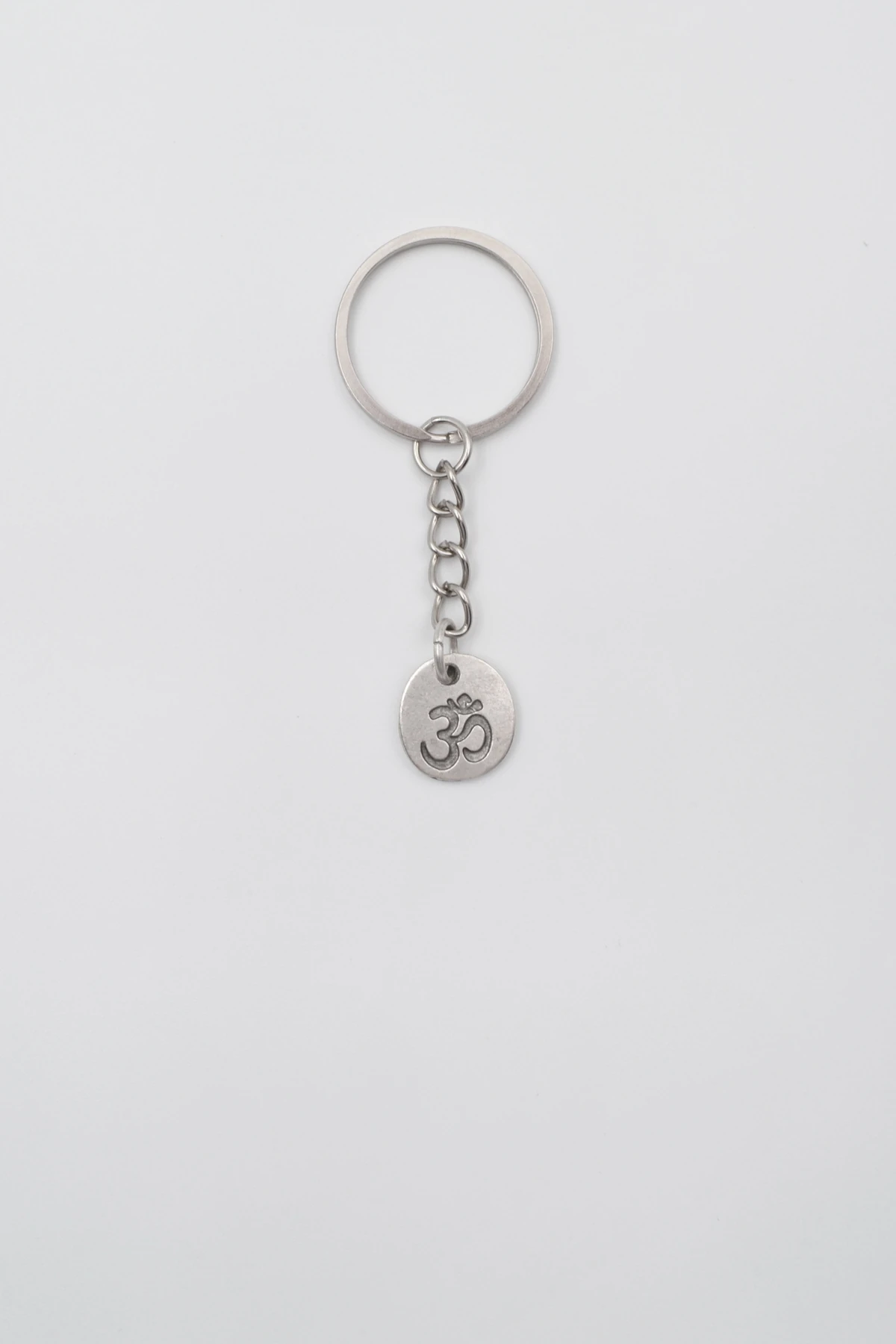 Om Aum Sembolü Anahtarlık - Antik Gümüş Kaplama - Kadın Erkek