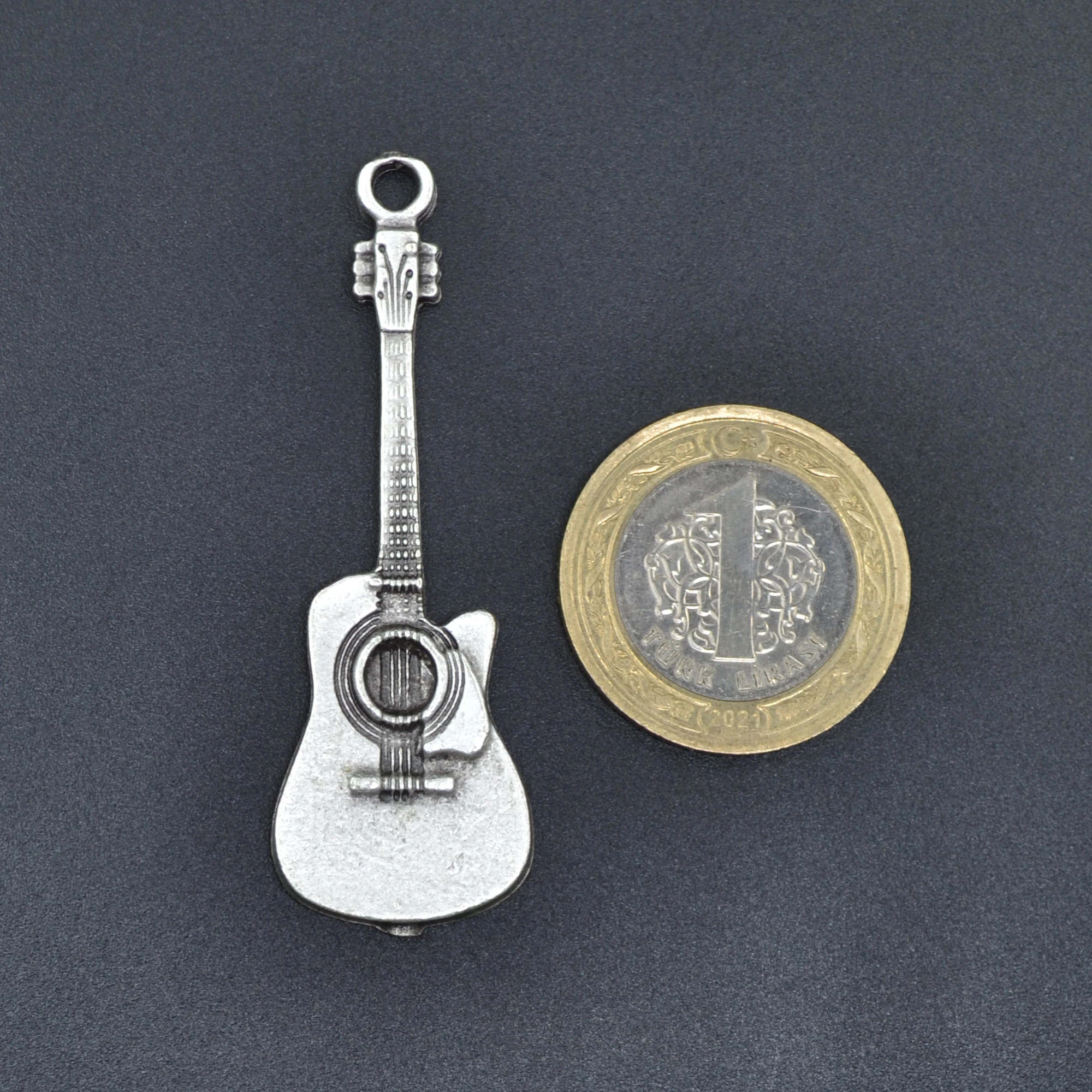 Akustik Gitar Kolye - Gümüş ( Silver ) Renk - 60 cm Deri İp Kolye