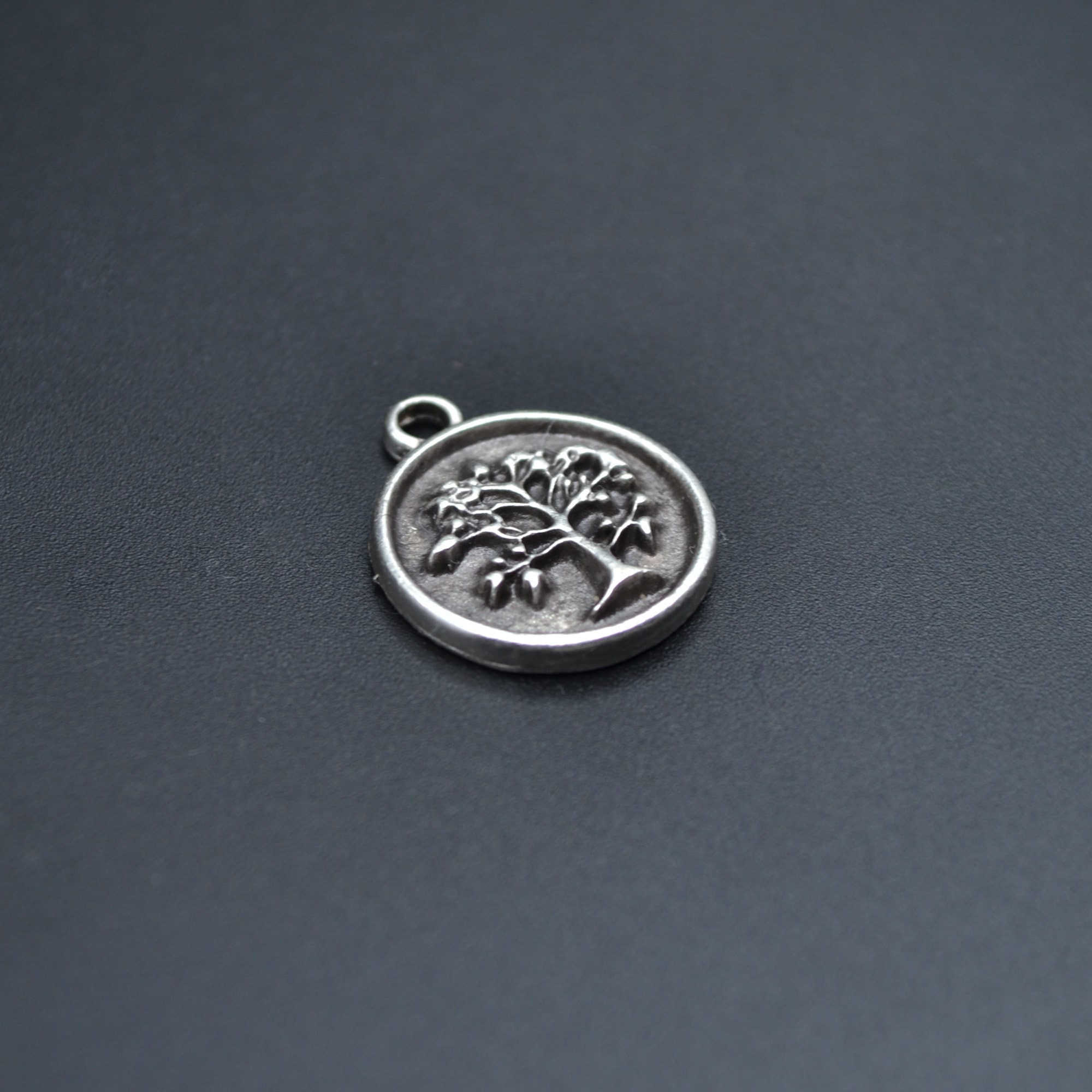 Minimal Hayat Ağacı Kolye - Gümüş ( Silver ) Renk - 60 cm Deri İp Kolye