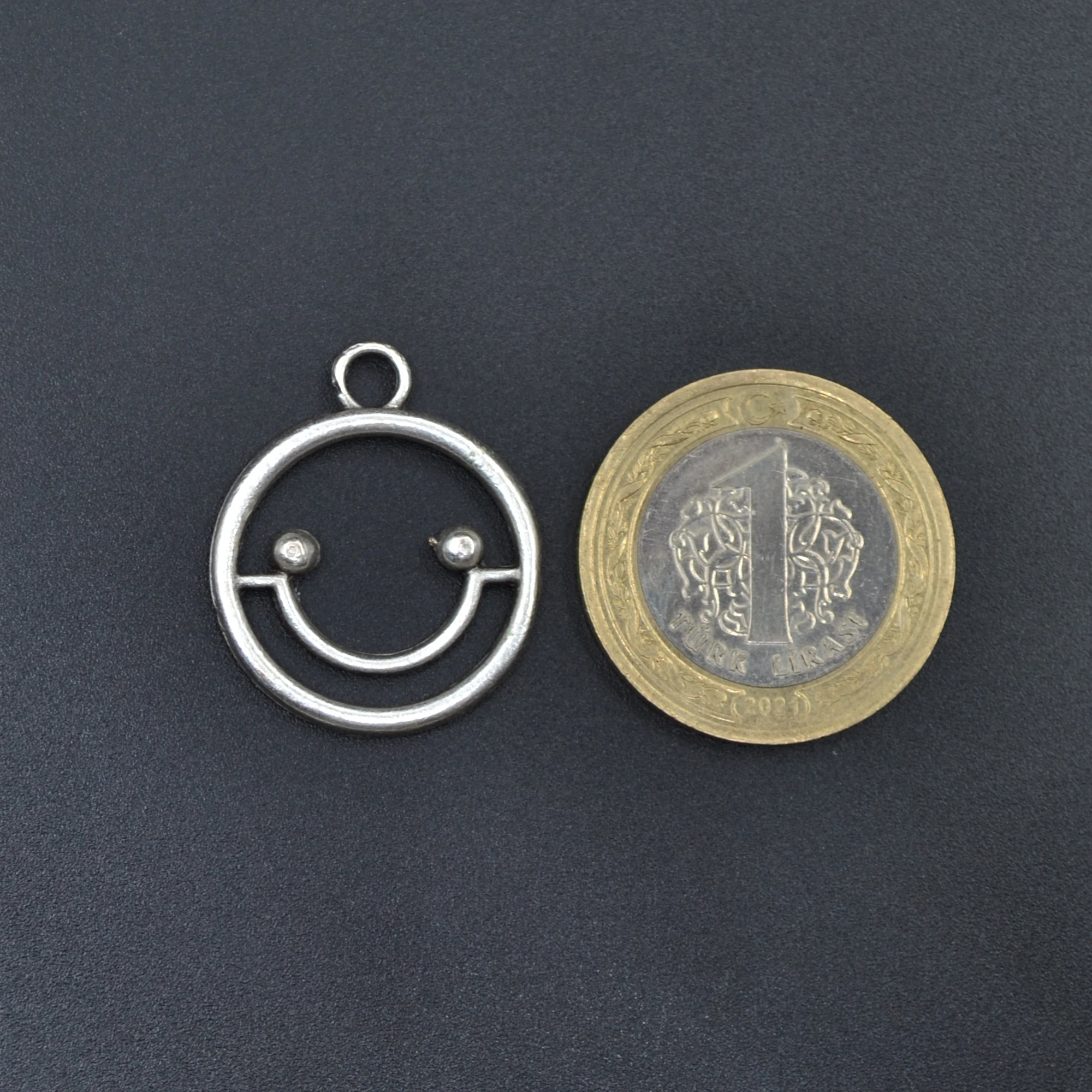 Minimal Gülen Surat - Smile Kolye - Gümüş ( Silver ) Renk - 60 cm Deri İp Kolye
