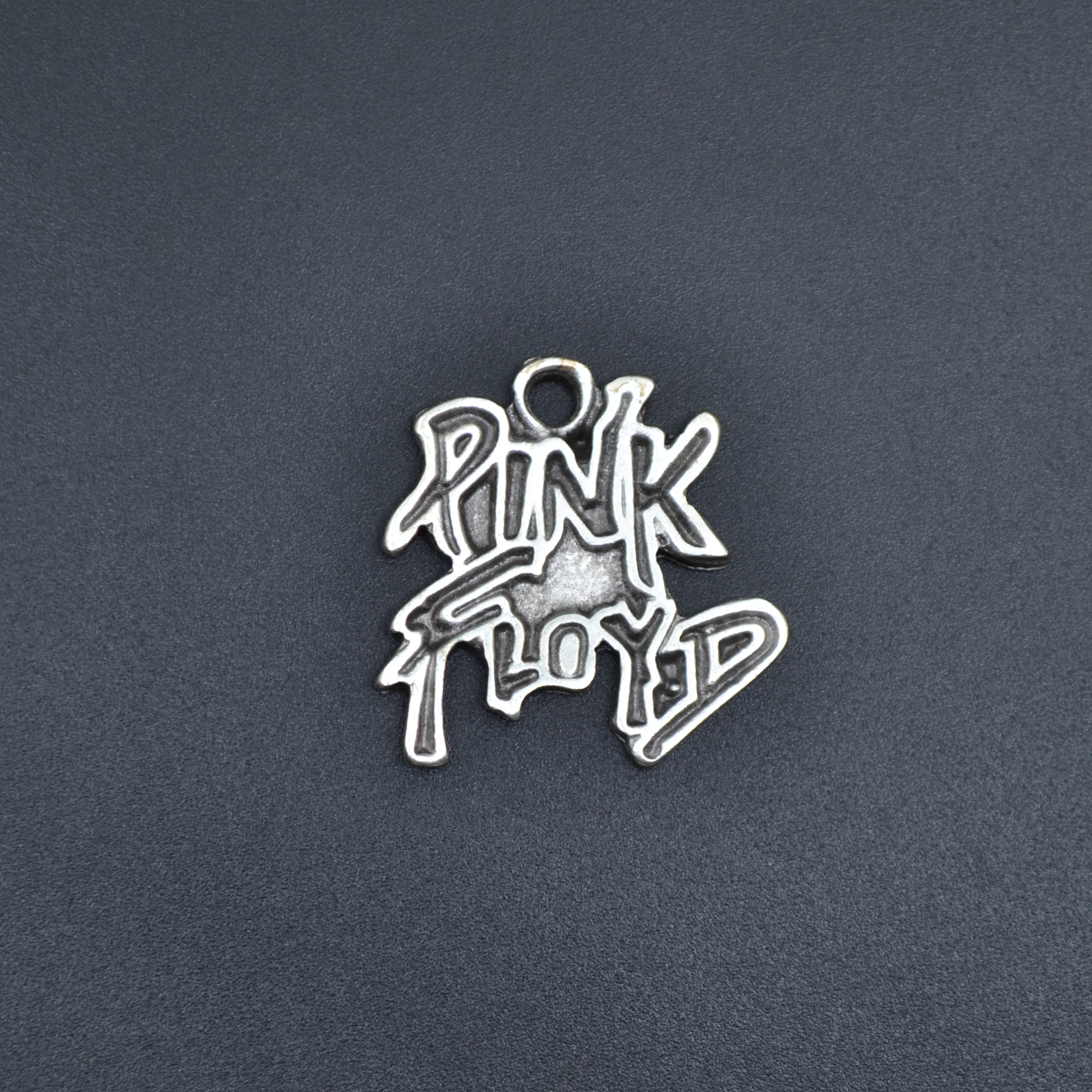 Pink Floyd Kolye - Gümüş ( Silver ) Renk - 60 cm Düz Ezme Zincir Kolye