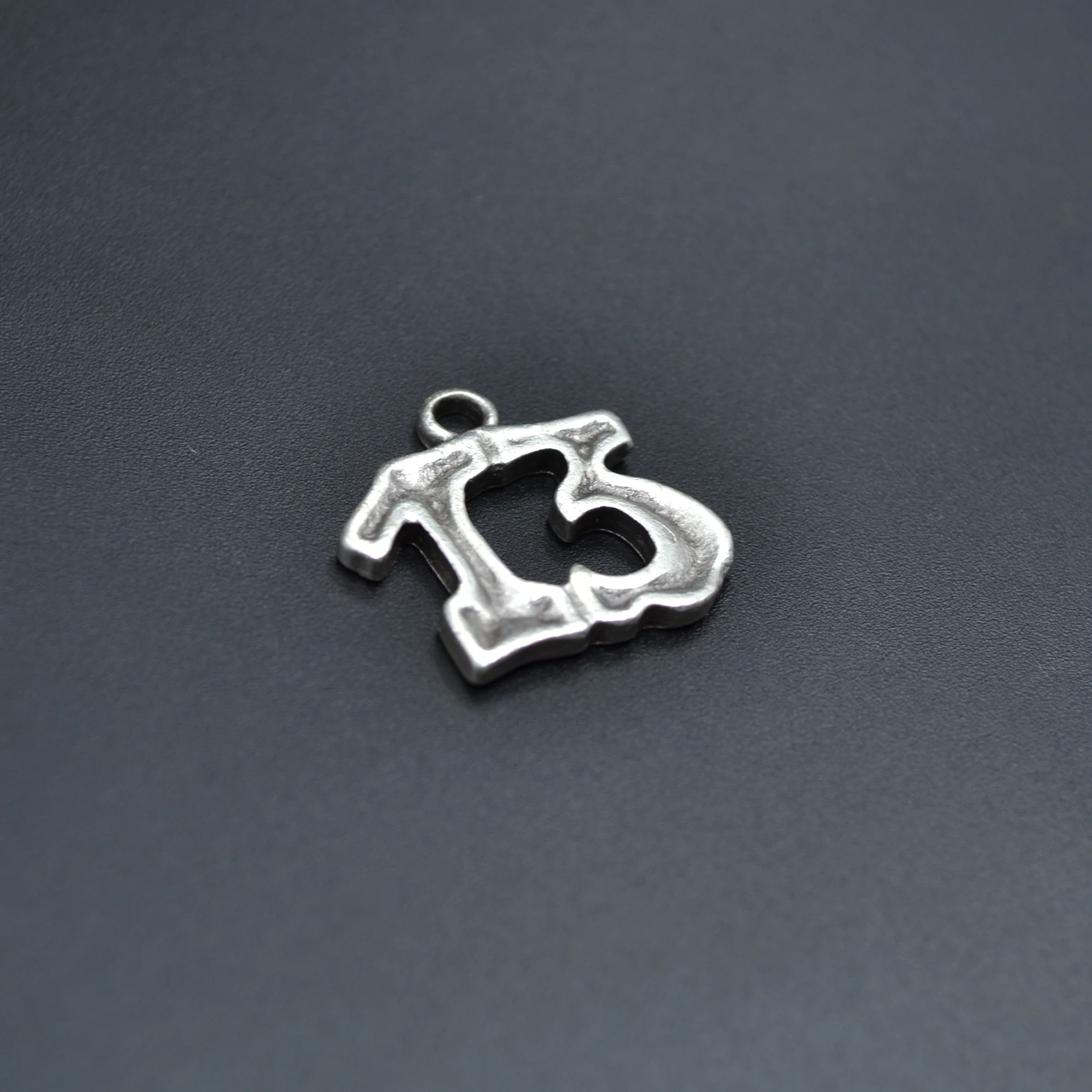 Minimal 13 Yazılı Kolye - Gümüş ( Silver ) Renk - 60 cm Deri İp Kolye