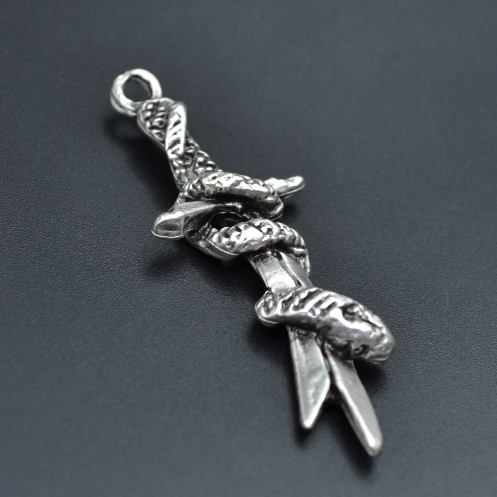 Yılanlı Kılıç Kolye Ucu - Gümüş ( Silver ) Renk