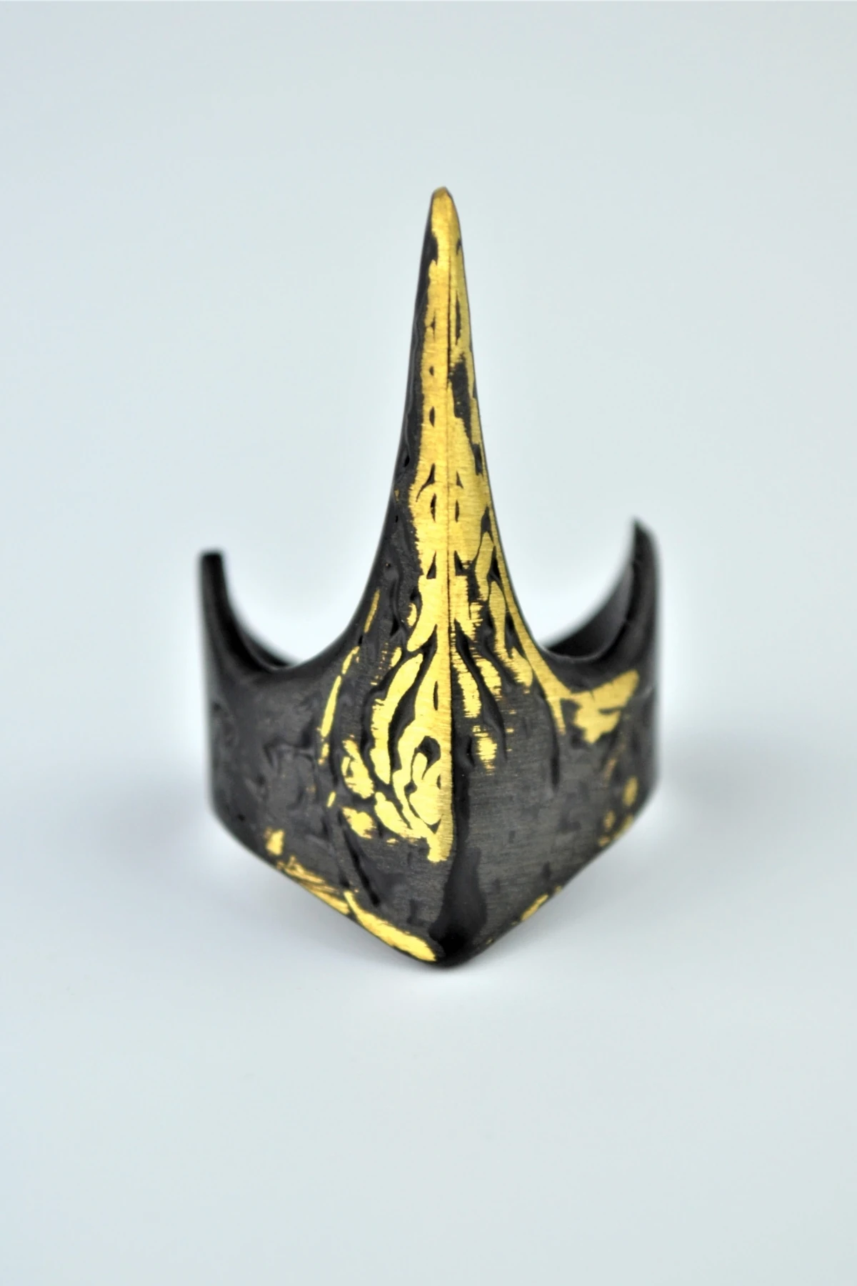 Zihgir Baş Parmak Okçu Mat Siyah Gold Detaylı Ayarlamalı Erkek Yüzük