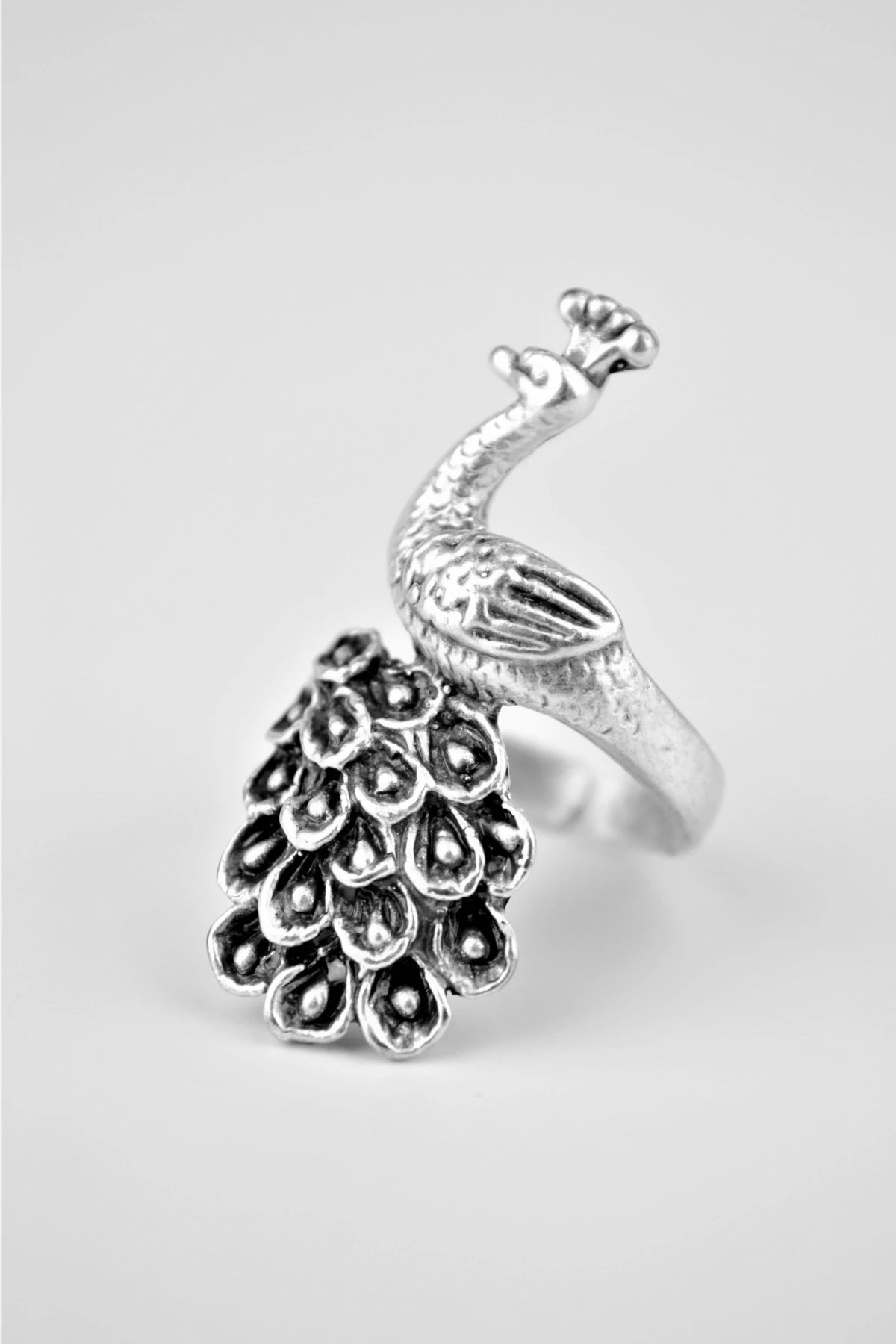 Tavuskuşu Antik Gümüş Kaplama Ayarlamalı Kadın Erkek Yüzük