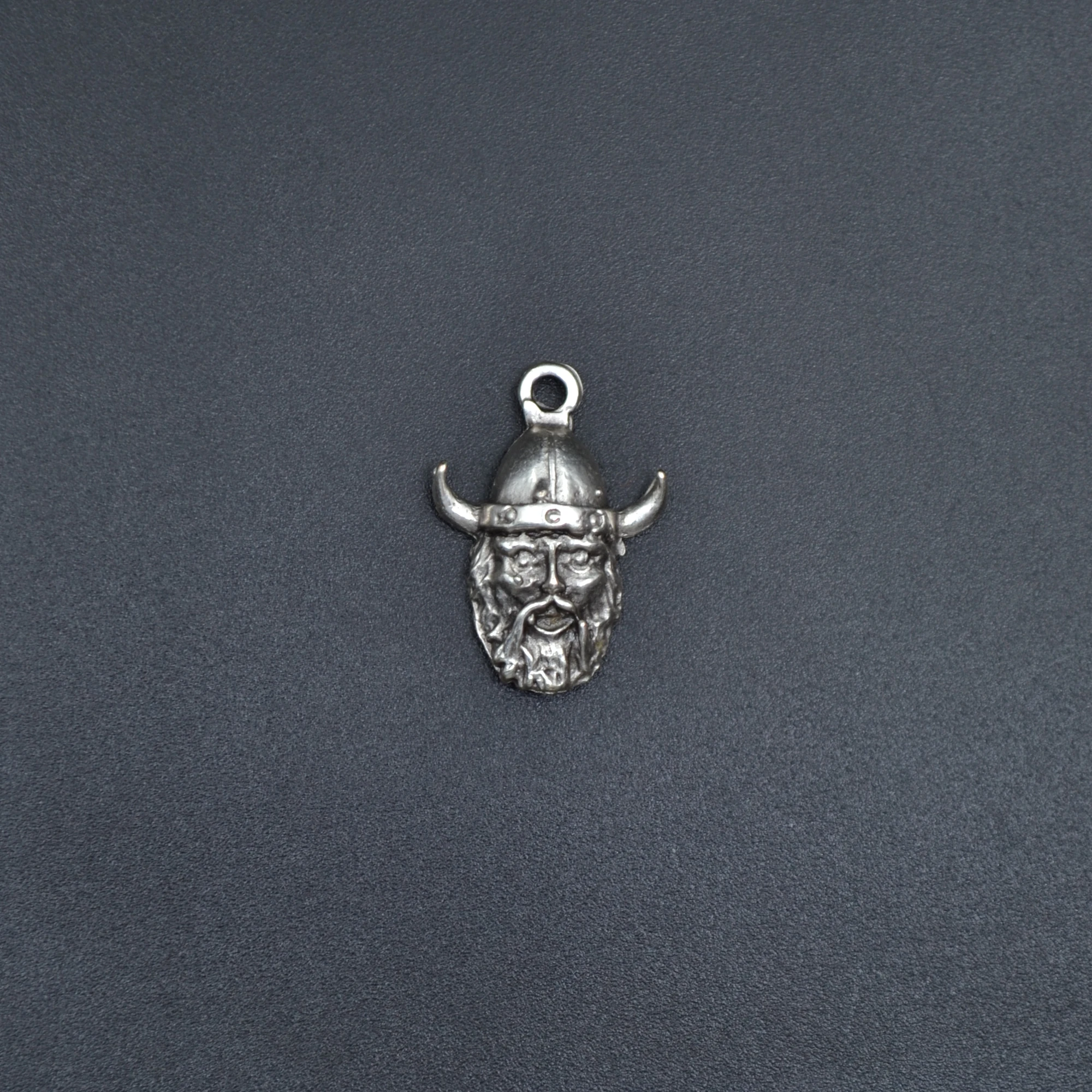 Minimal Viking Savaşçı Kolye Ucu - Gümüş ( Silver ) Renk