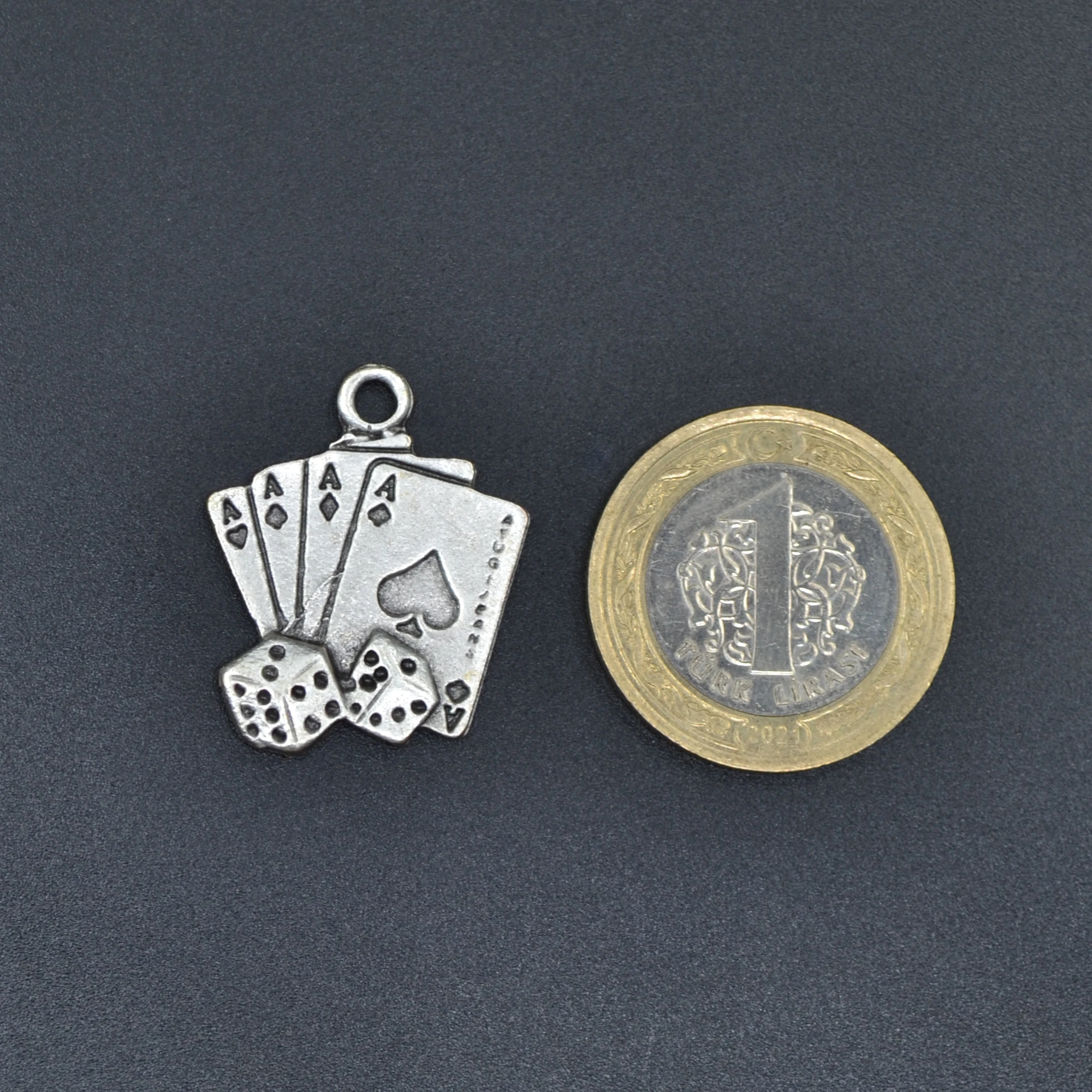 Maça As Poker İskambil - Zar Kolye - Gümüş ( Silver ) Renk - 60 cm Deri İp Kolye