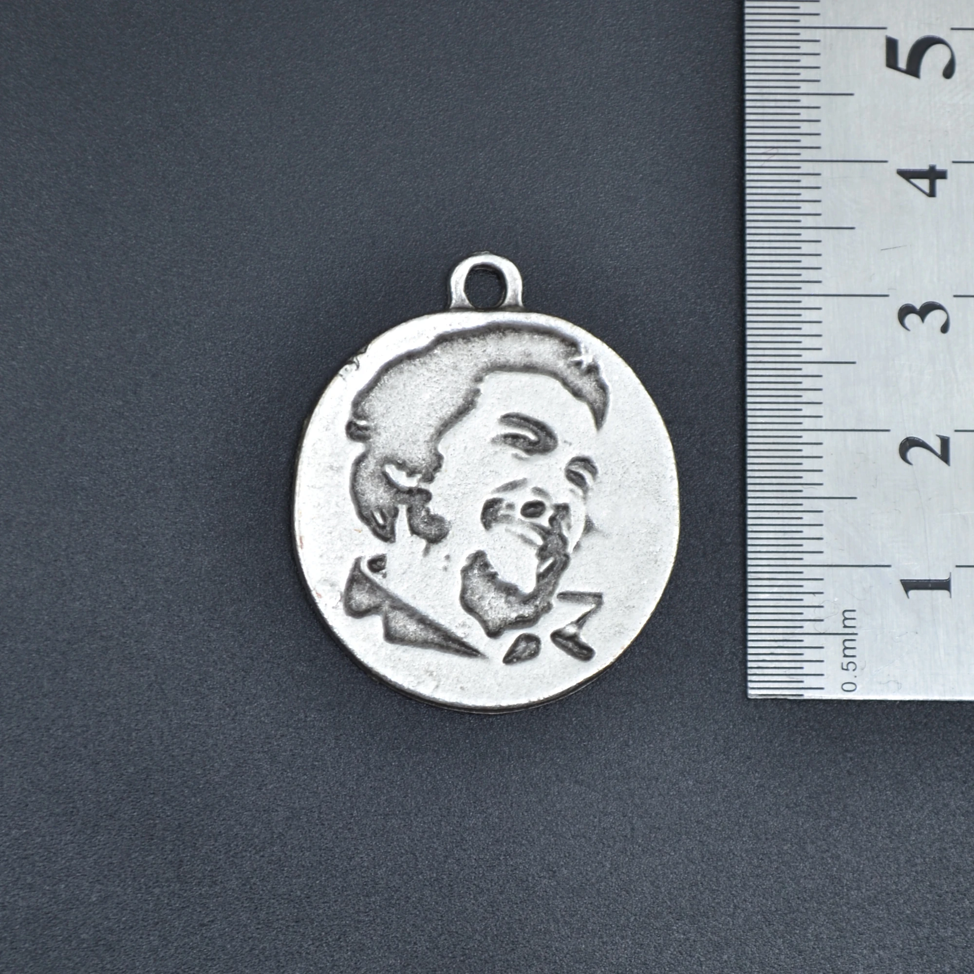 Che Guevara Madalyon Kolye - Gümüş ( Silver ) Renk - 60 cm Örme Zincir Kolye